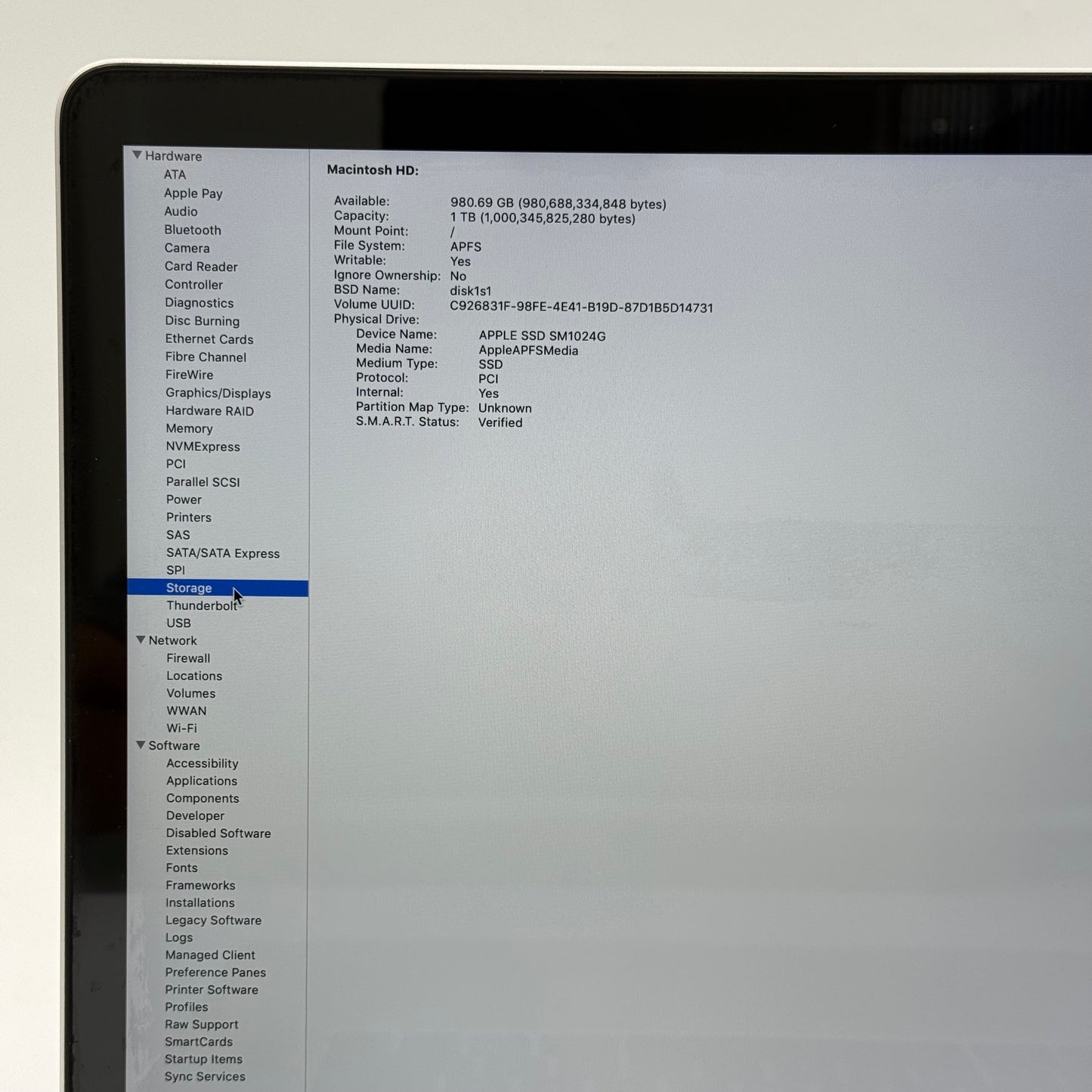 2015 Apple MacBook Pro 15" i7 2.8GHz 16GB RAM 1TB SSD Silver A1398