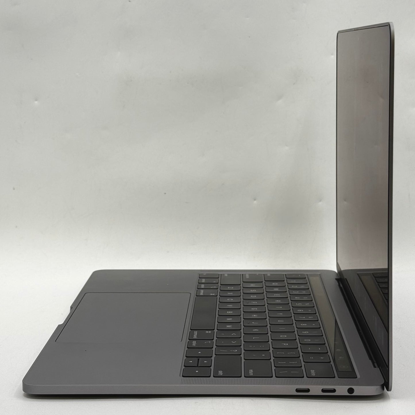 2019 Apple MacBook Pro 13.3" i7 2.8GHz 16GB RAM 512GB SSD Space Gray A1989