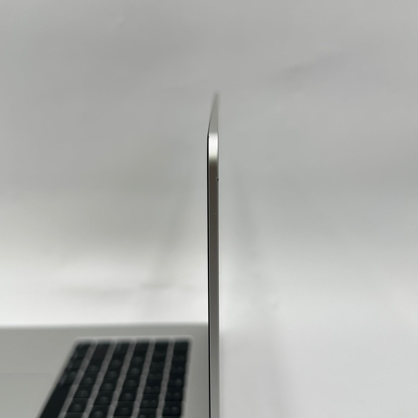 2025 Apple MacBook Air 15" M4 10C GPU 4.5GHz 16GB RAM 256GB SSD A3241