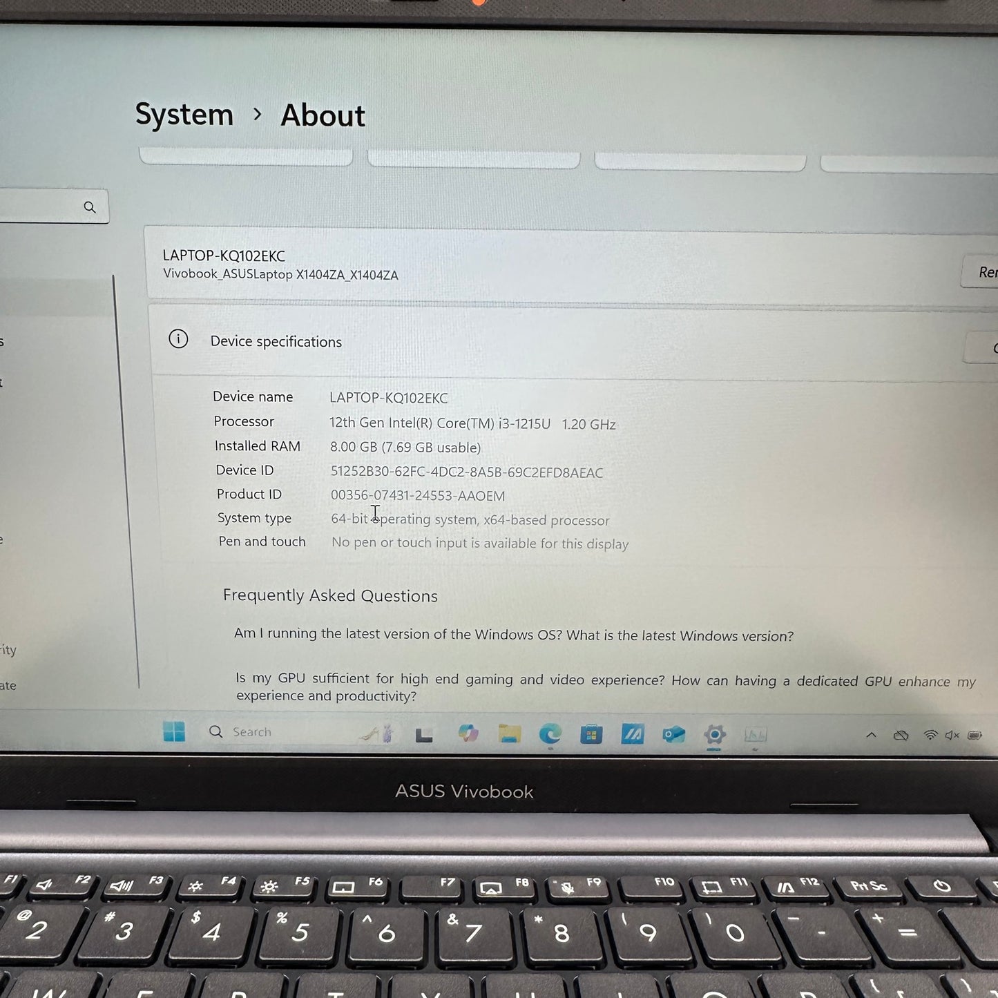 ASUS Vivobook 14 X1404Z 14" i3-1215U 1.2GHz 8GB RAM 128GB SSD