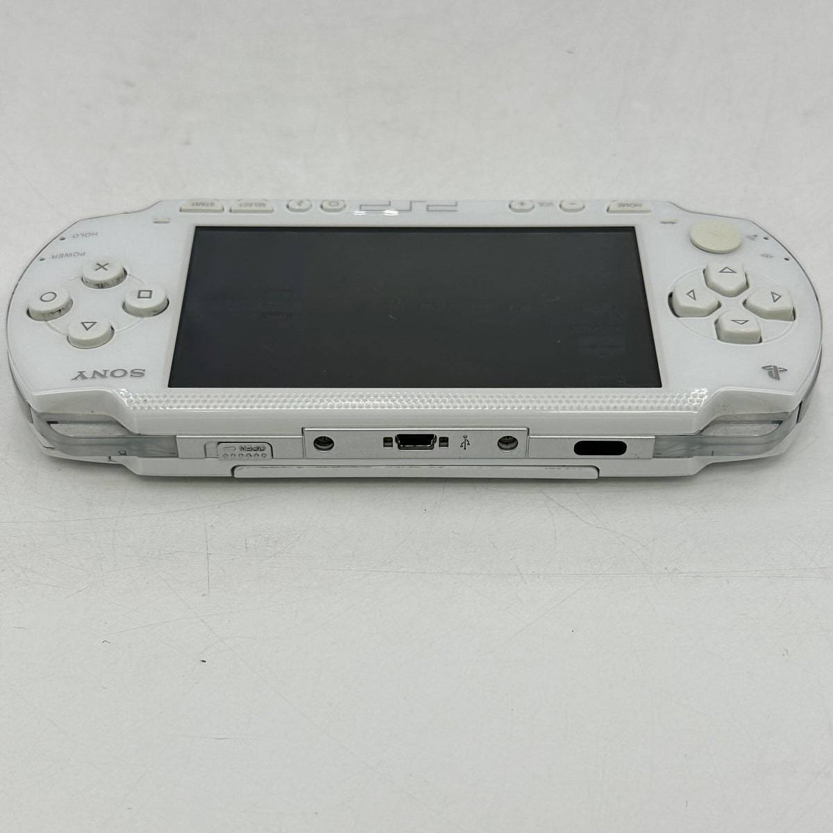 Sony PlayStation Portable PSP PCH-1000 Handheld Console Gaming System Only White