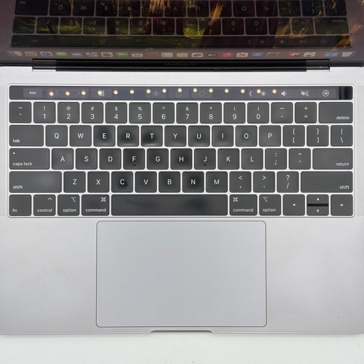2019 Apple MacBook Pro 13.3" i7 2.8GHz 16GB RAM 512GB SSD Space Gray A1989