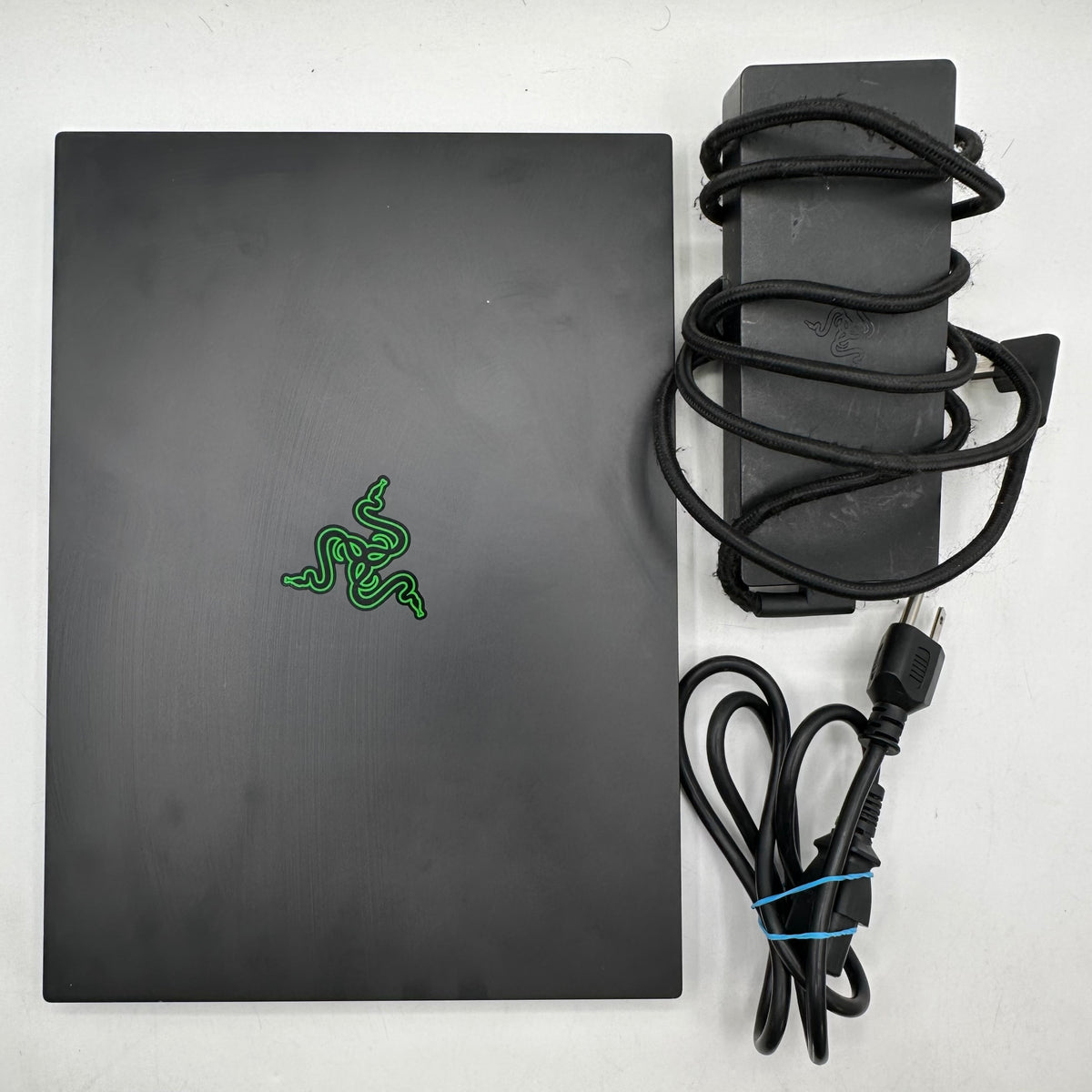 Razer Blade 14 Ryzen AI 9 365 2.0GHz 64GB RAM 2TB SSD GeForce RTX 5070