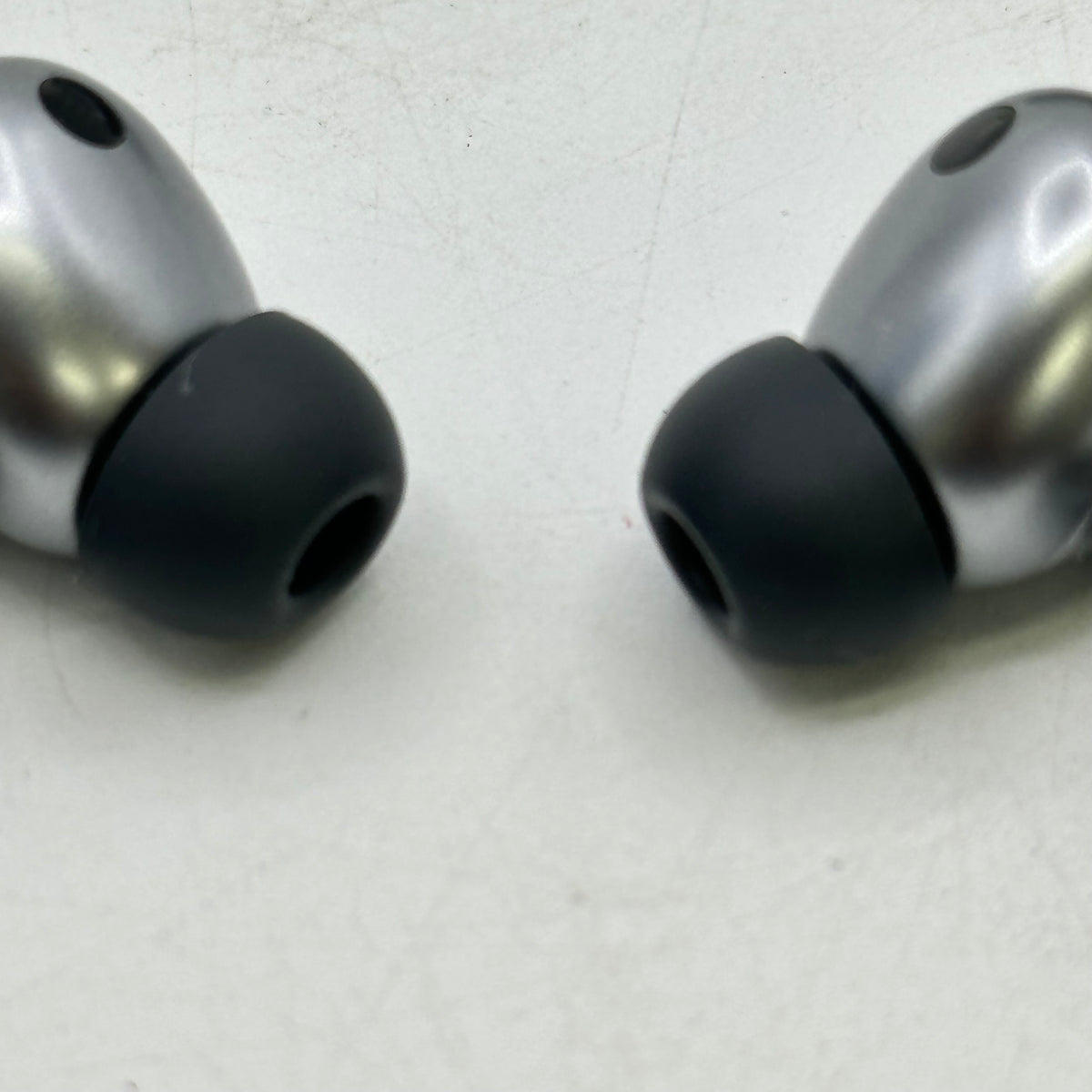 Samsung Galaxy Buds3 Pro SM-R630 True Wireless Earbuds Silver