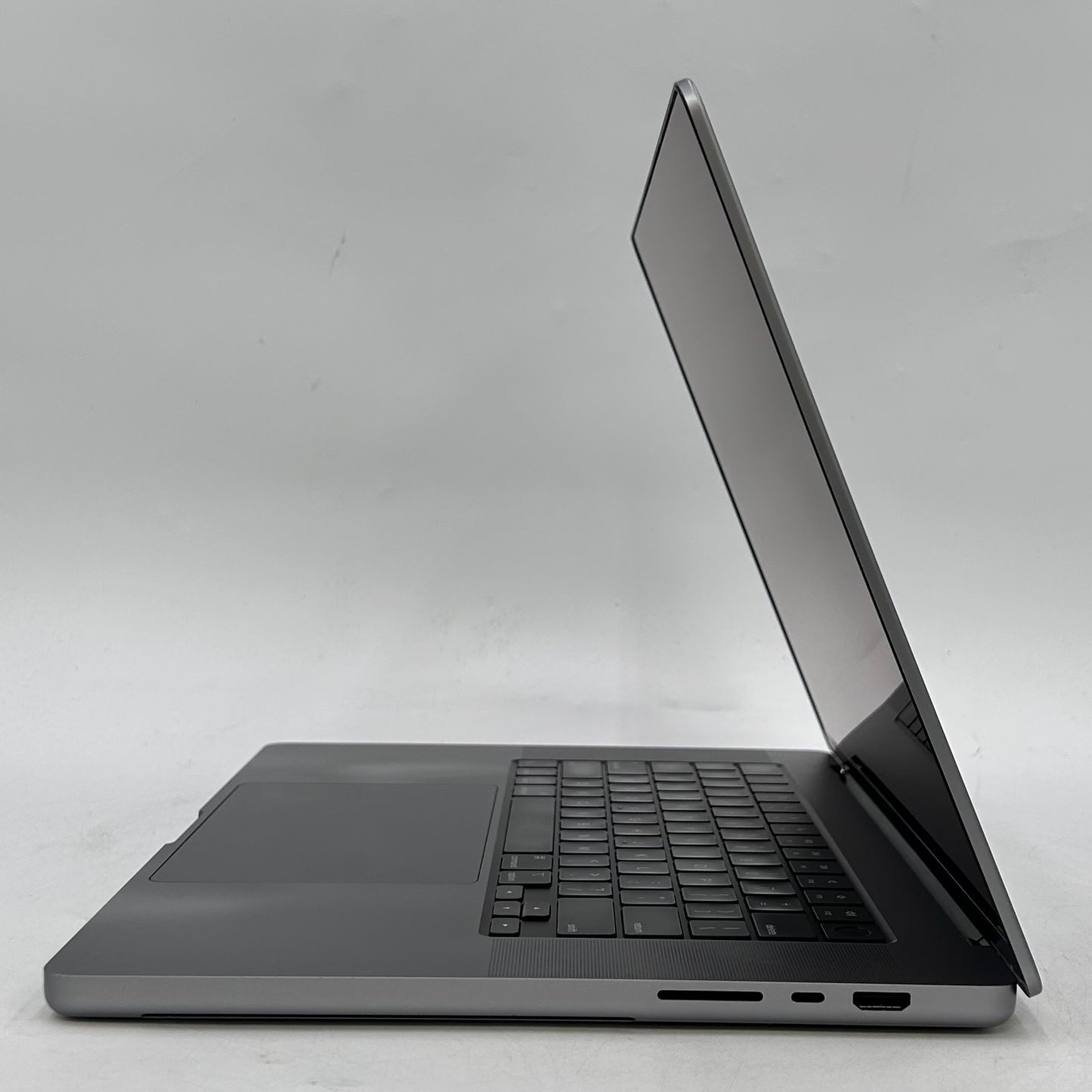 2021 Apple MacBook Pro 16" M1 Pro 16C GPU 3.2GHz 16GB RAM 512GB SSD A2485
