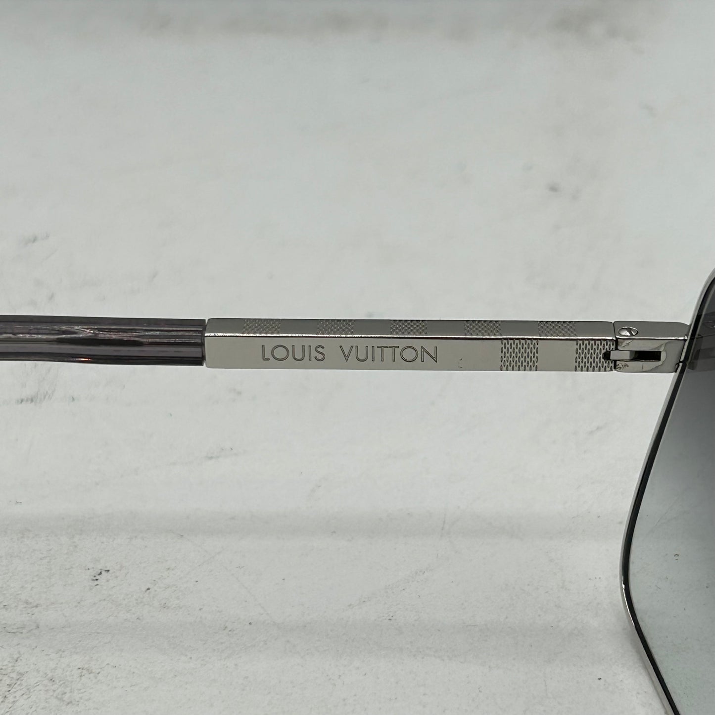 Louis Vuitton Z0260U 95l Sunglasses