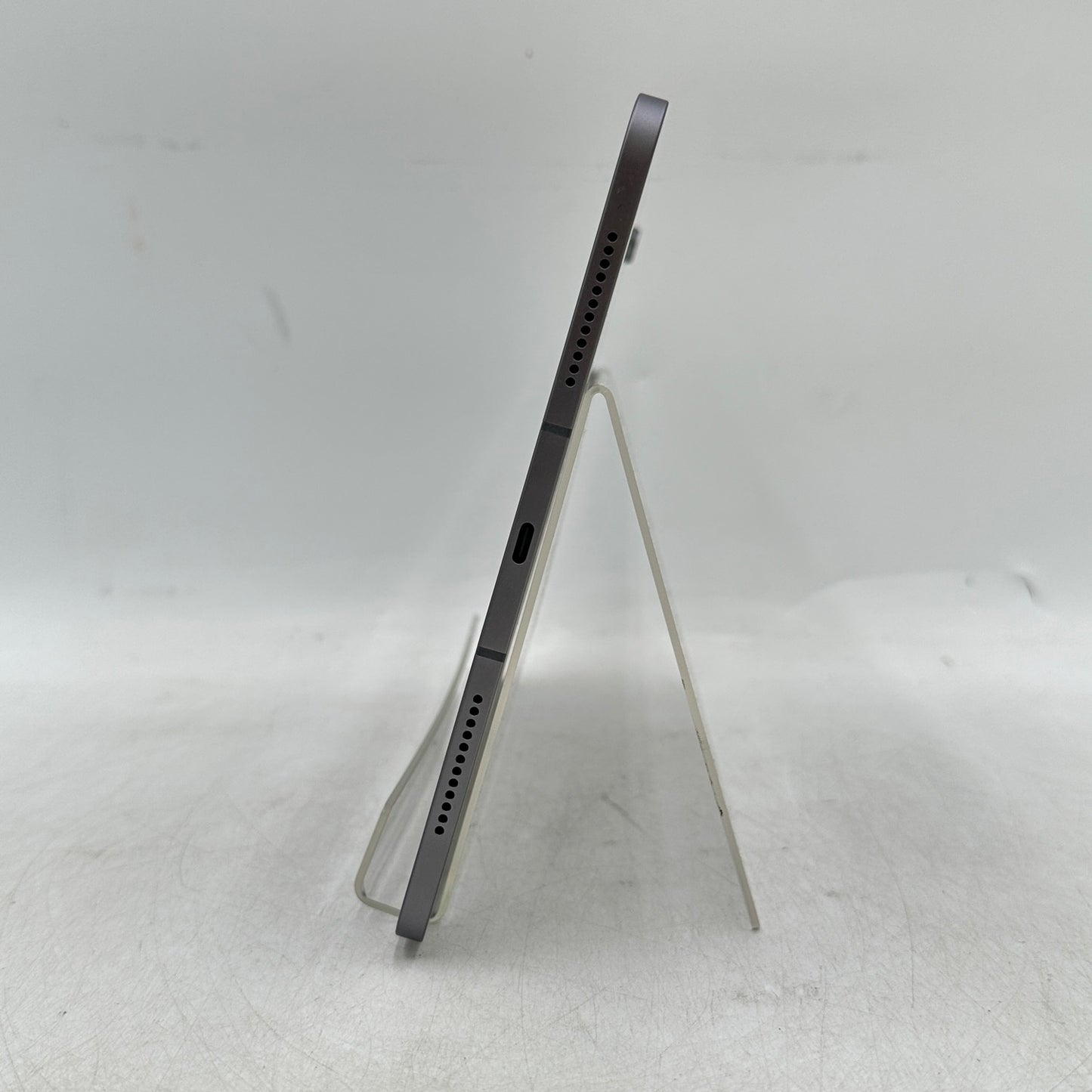 WiFi Only Apple iPad Air 11" M3 128GB Silver MCFV4LL/A Mint