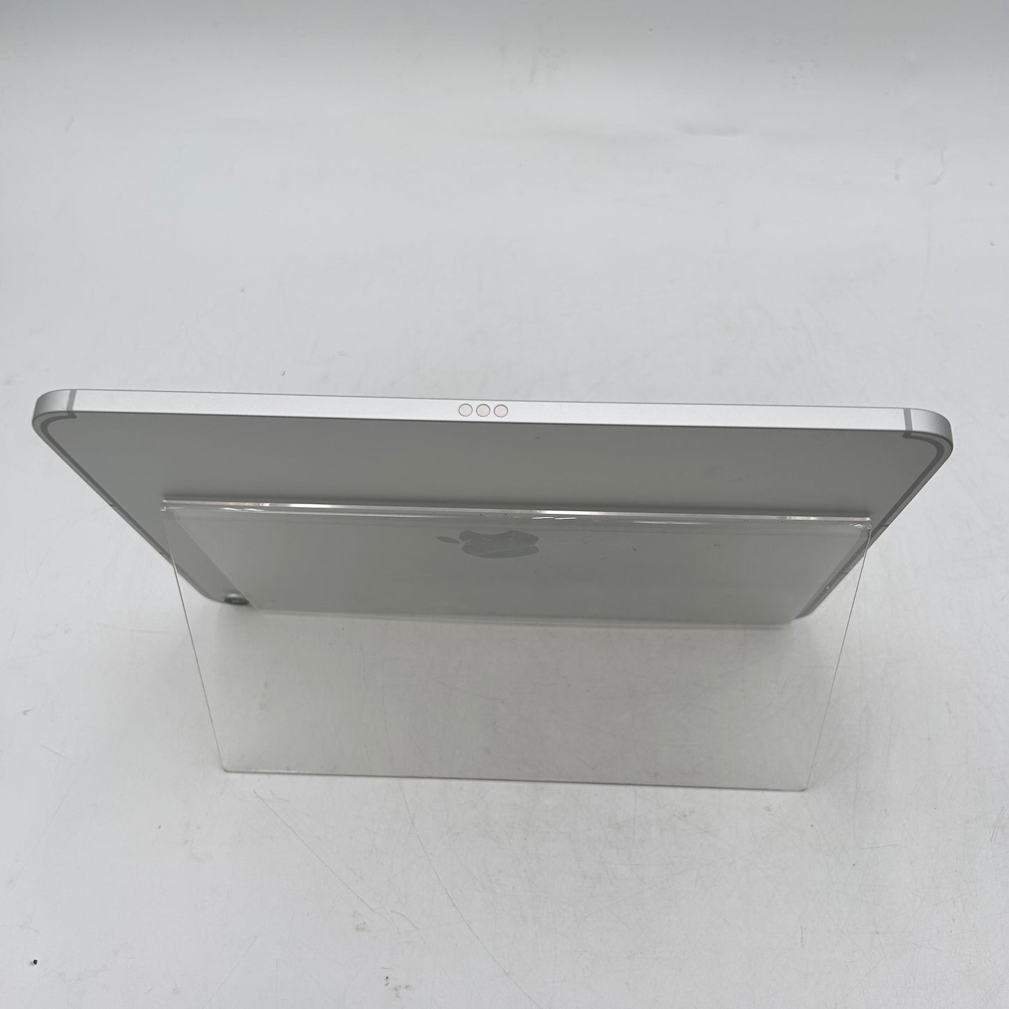 Factory Unlocked Apple iPad 11" (A16) 128GB Silver MD7F4LL/A