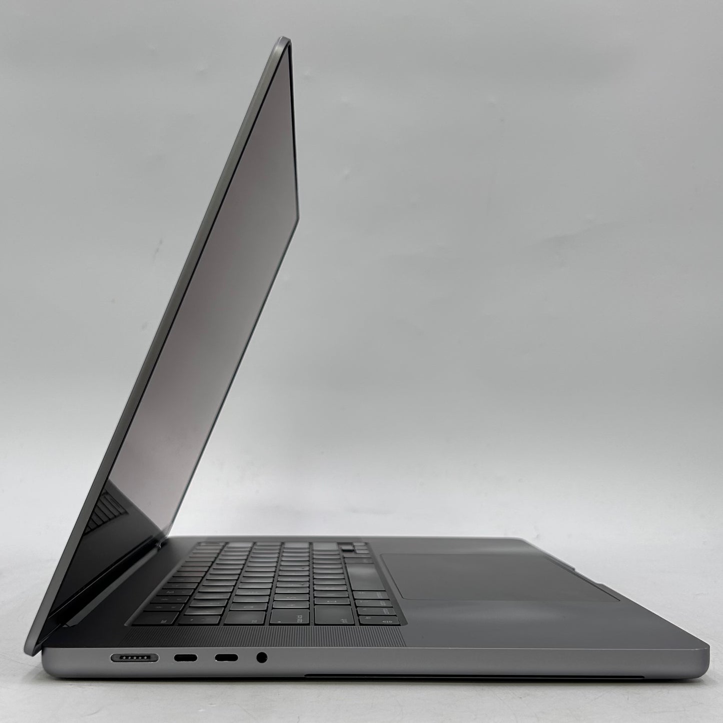 2021 Apple MacBook Pro 16" M1 Pro 16C GPU 3.2GHz 16GB RAM 512GB SSD A2485