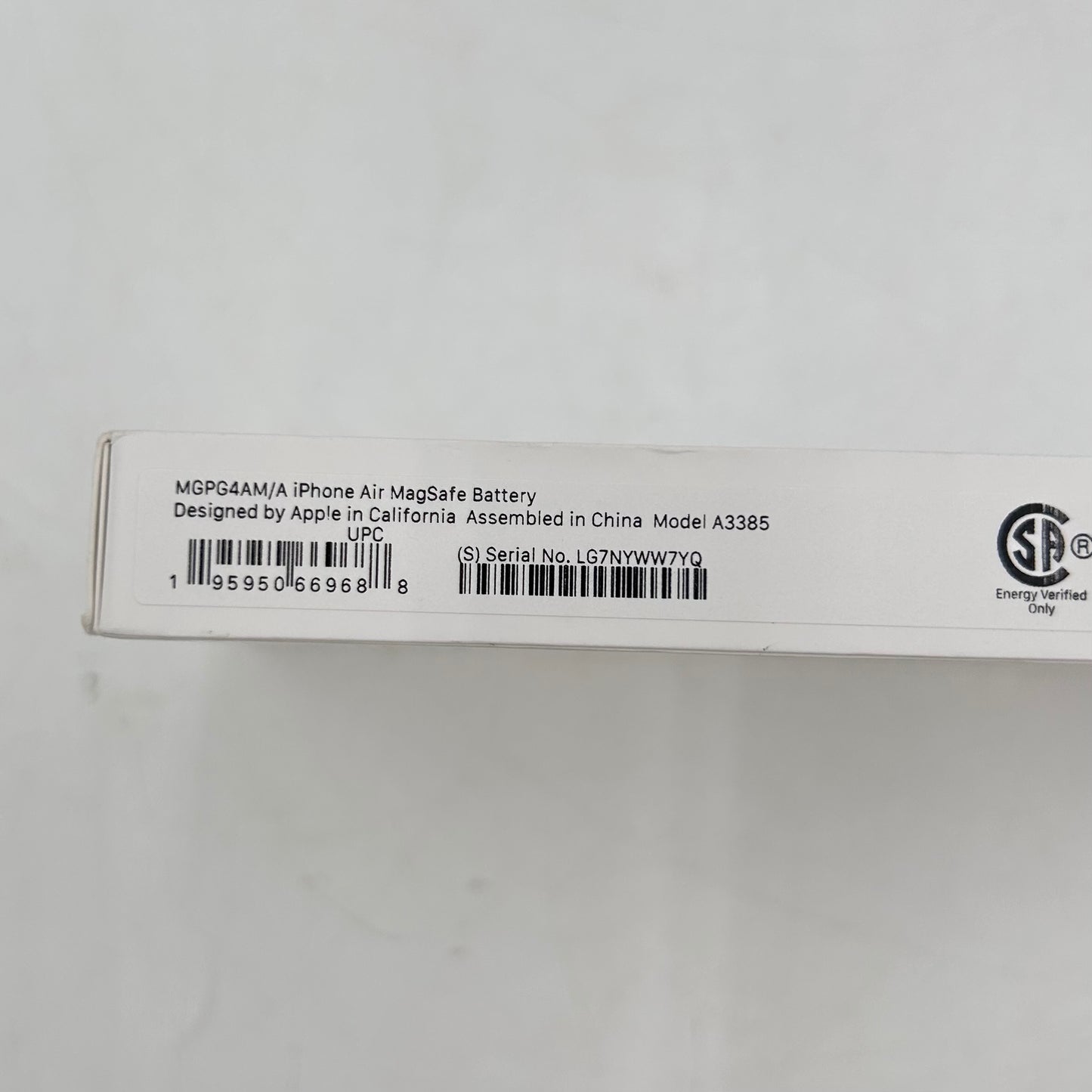 New Apple MagSafe Battery Pack White MGPGRAM/A MagSafe Battery
