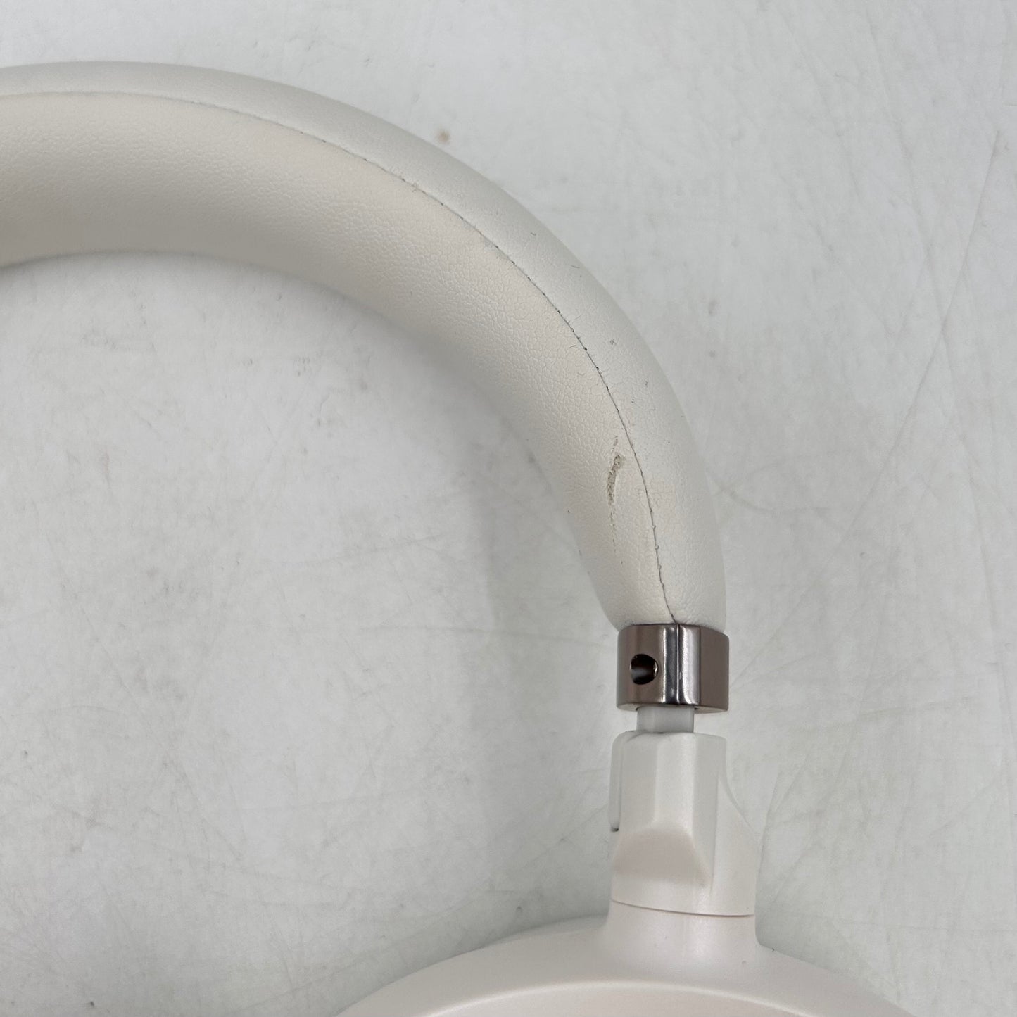 Yamaha YH-E700A Wireless Over-Ear Bluetooth Headphones Clearly White YH-E700AWH