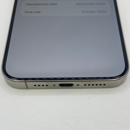 Factory Unlocked Apple iPhone 15 Pro Max 256GB Natural Titanium MU683LL/A