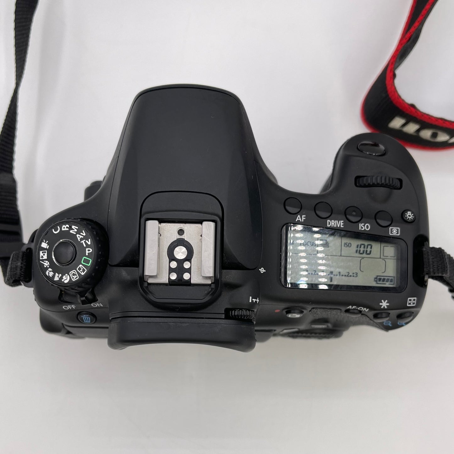 Canon EOS 60D 18.0MP Digital SLR DSLR Camera