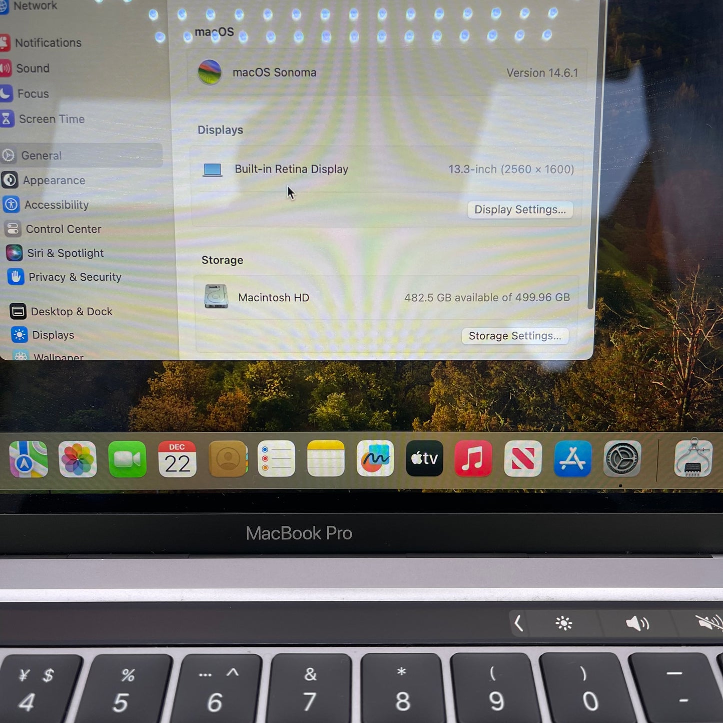 2020 Apple MacBook Pro 13.3" i5 2.0GHz 16GB RAM 512GB SSD Space Gray A2251