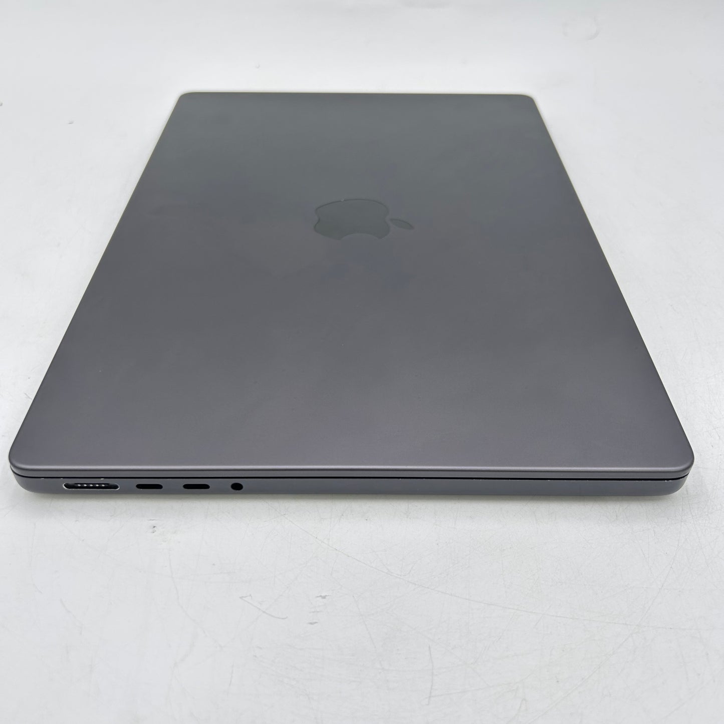 2023 Apple MacBook Pro 14" M3 Pro 14C GPU 4.0GHz 18GB RAM 512GB SSD A2992