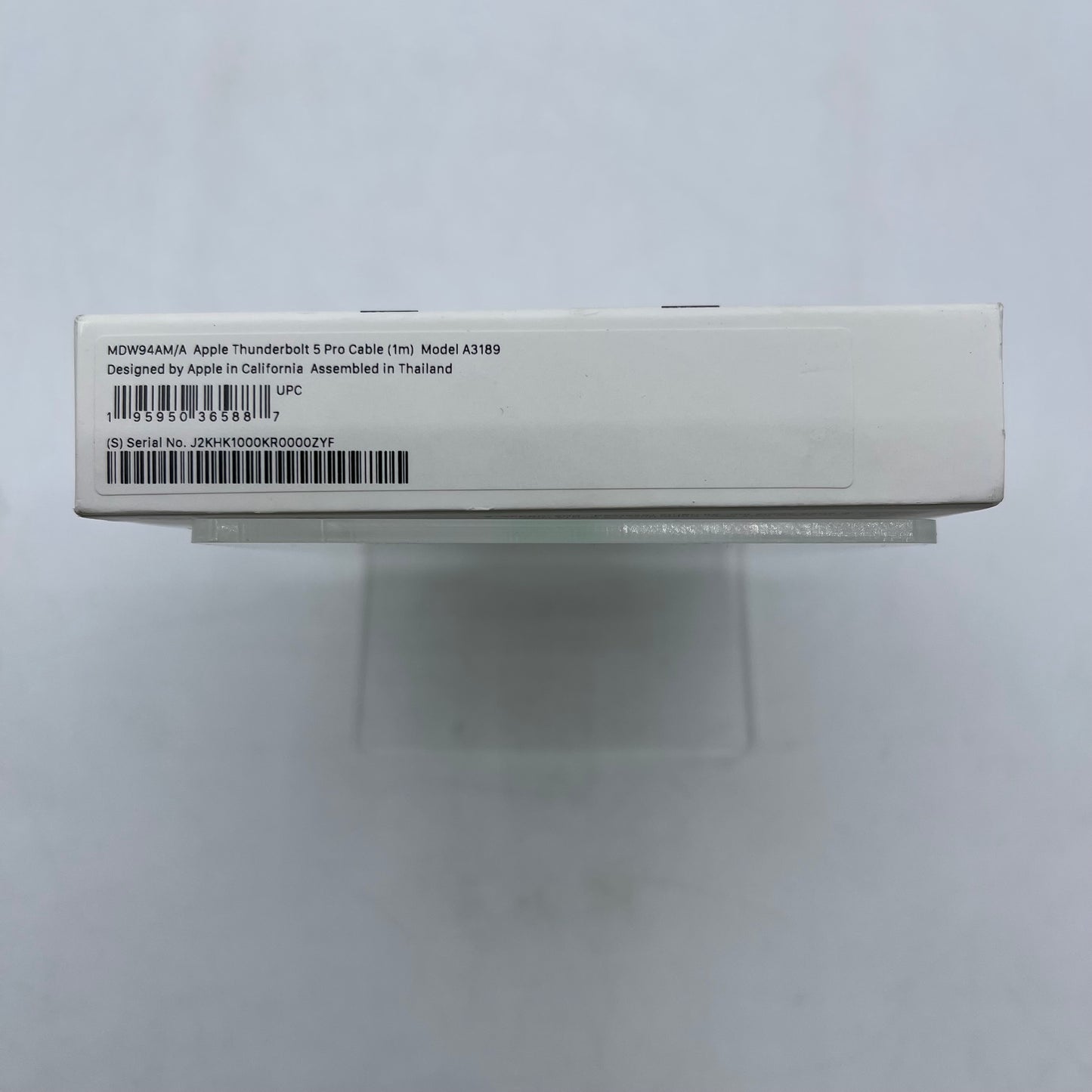 New Apple Thunderbolt 5 Black MDW94AM/A USB- C Cable