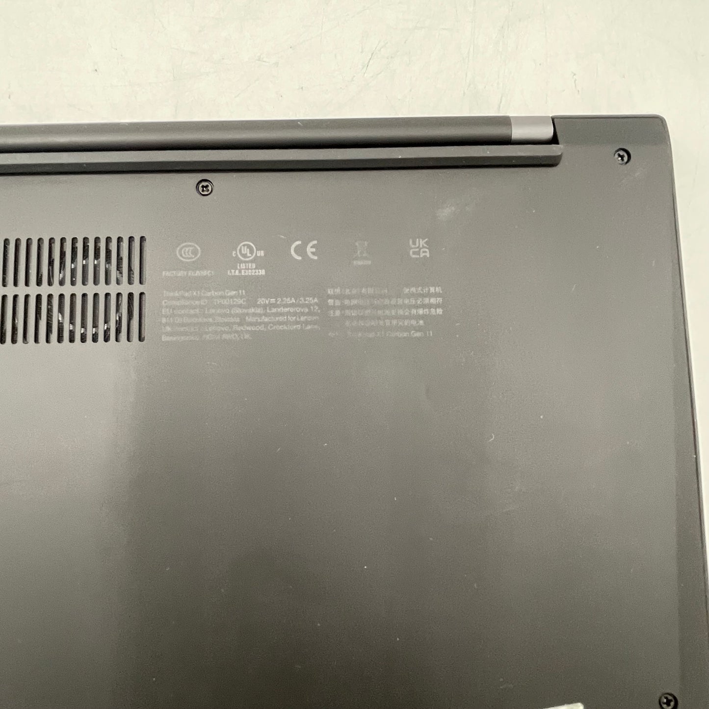 Lenovo ThinkPad X1 Carbon Gen 11 14" i7-1355U 1.7GHz 16GB RAM 512GB SSD
