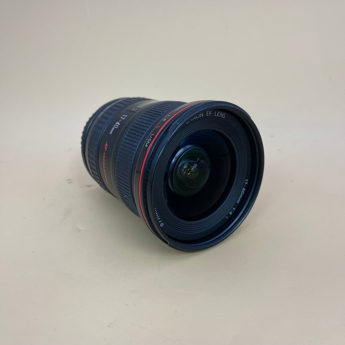 Canon EF Ultrasonic Lens 17-40mm f/4