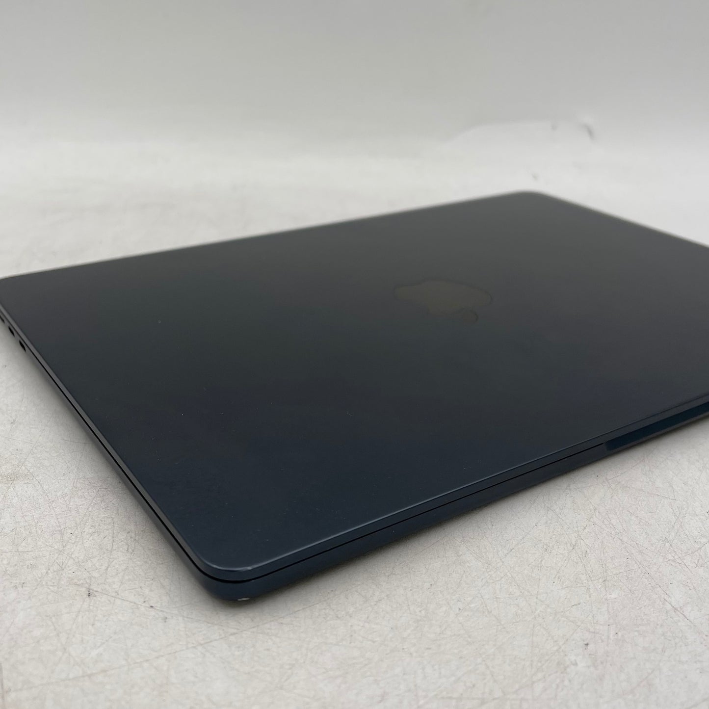 2025 Apple MacBook Air 13.6" M4 8C GPU 4.5GHz 16GB RAM 256GB SSD A3240