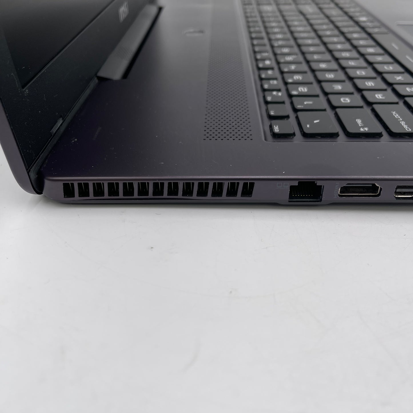 Broken MSI MS-1771 i7-4700HQ 2.4GHz 16GB RAM 128GB SSD 750GB HDD GTX 765M Bad Battery
