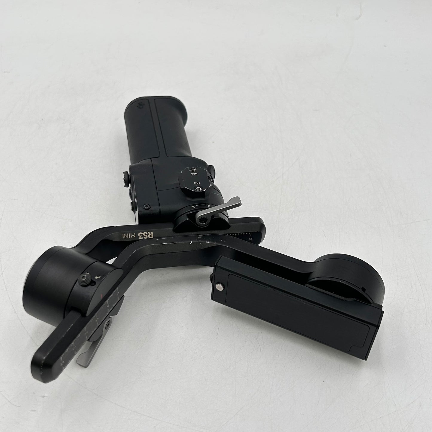 DJI  RS3 Mini 3-Axis Camera Gimbal Stabilizer CP.RM.00000294.01