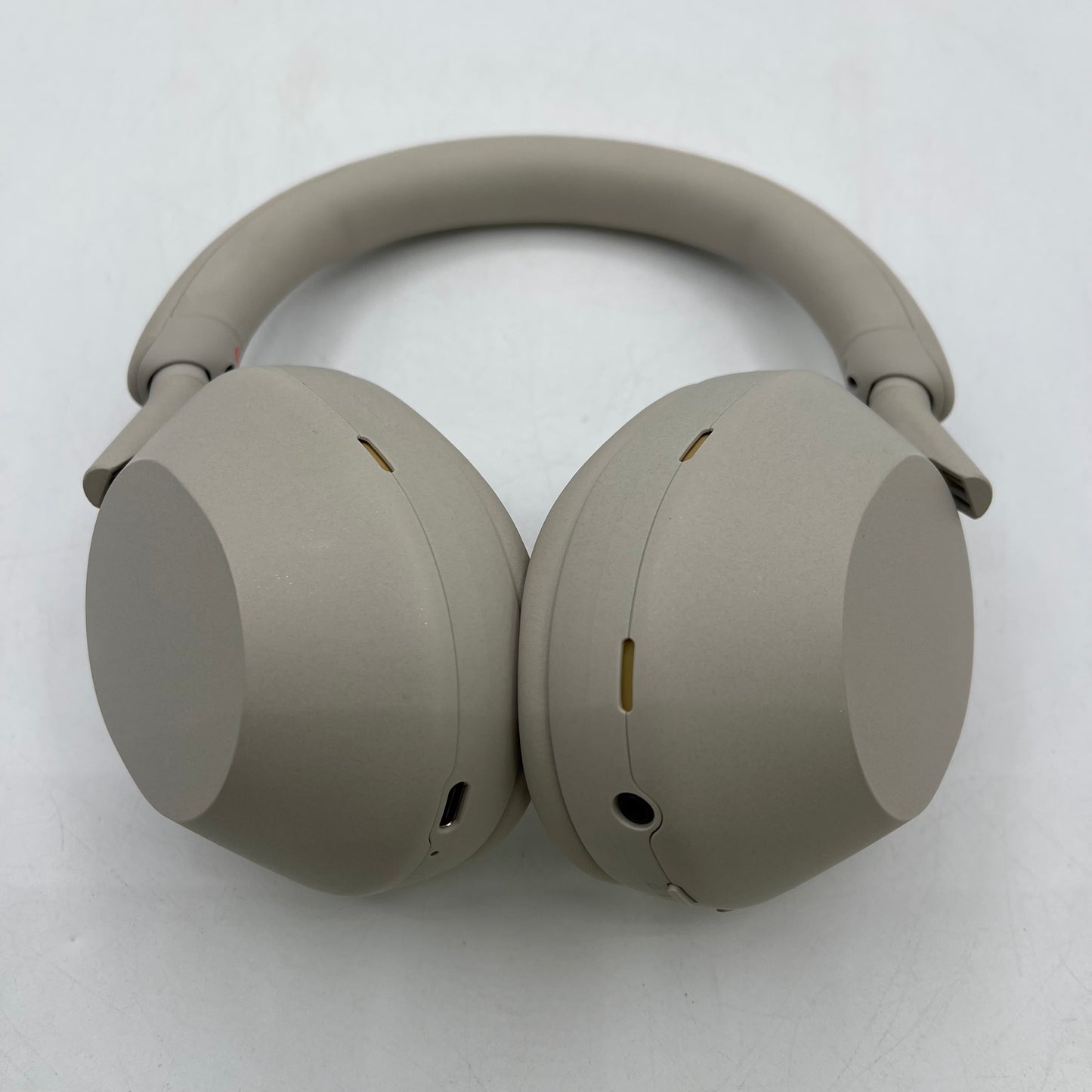 Sony WH-1000XM5 Wireless Over-Ear Bluetooth Headphones Beige YY2954
