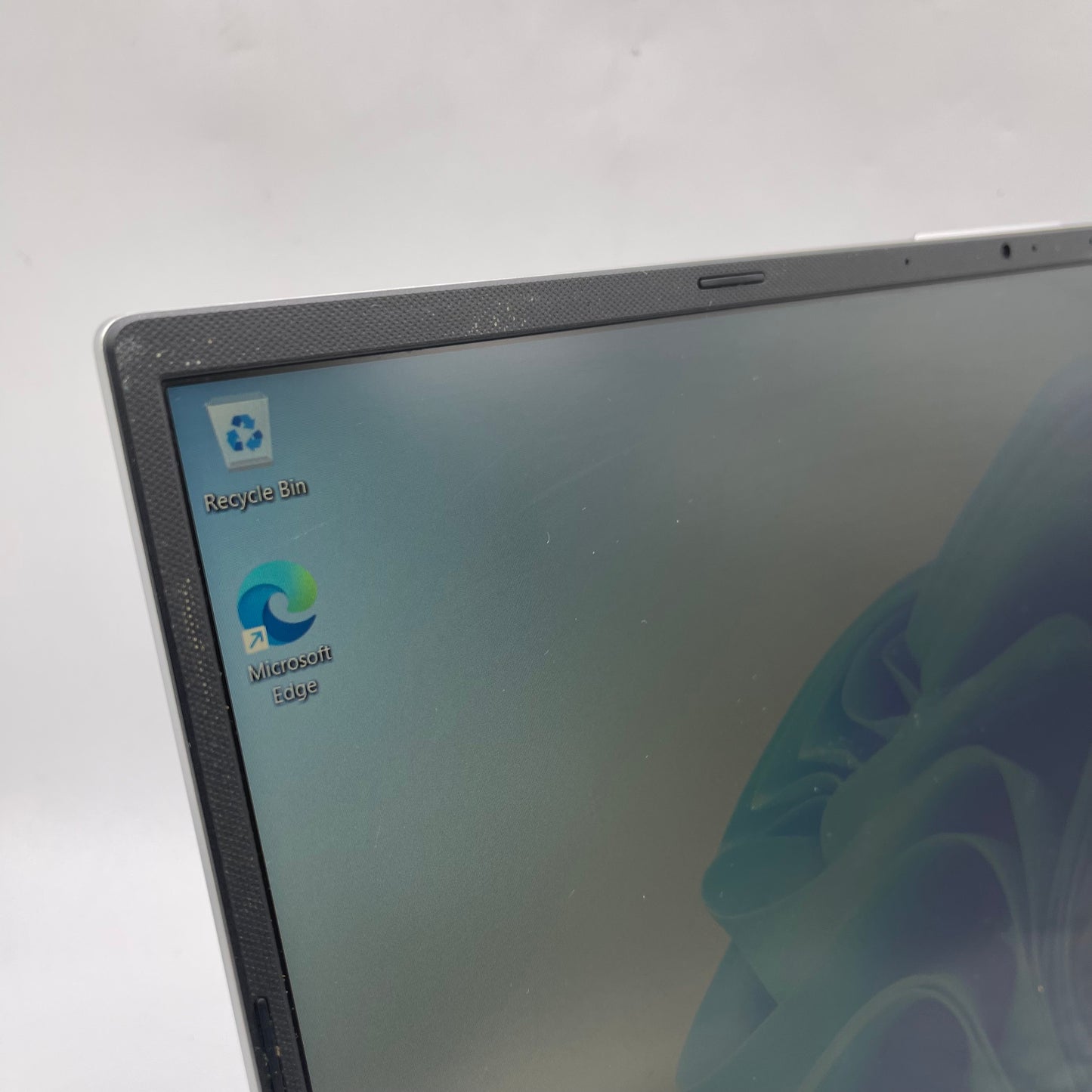 Asus Vivobook 15 X512F 15.6" i5-8265U 1.6GHz 8GB RAM 512GB SSD GeForce MX230