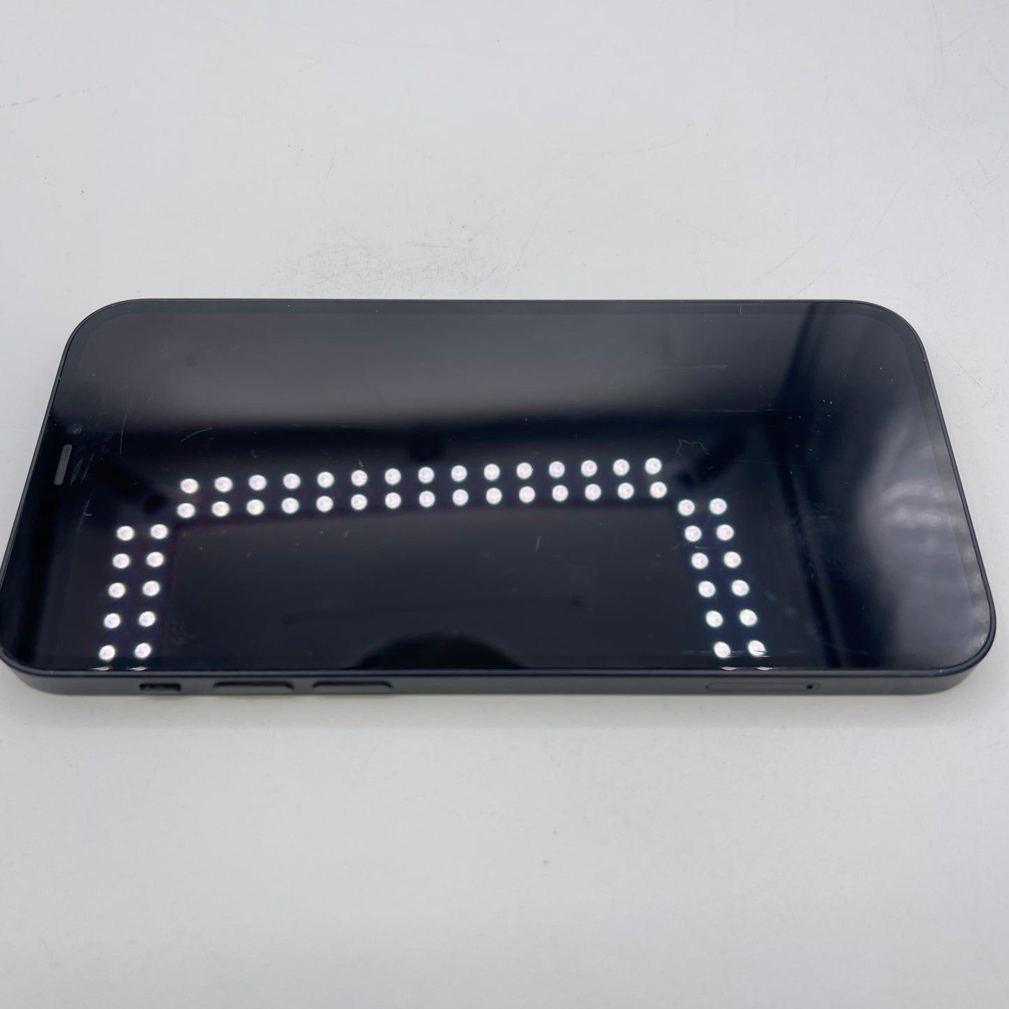 Factory Unlocked Apple iPhone 12 64GB Black MGH63LL/A