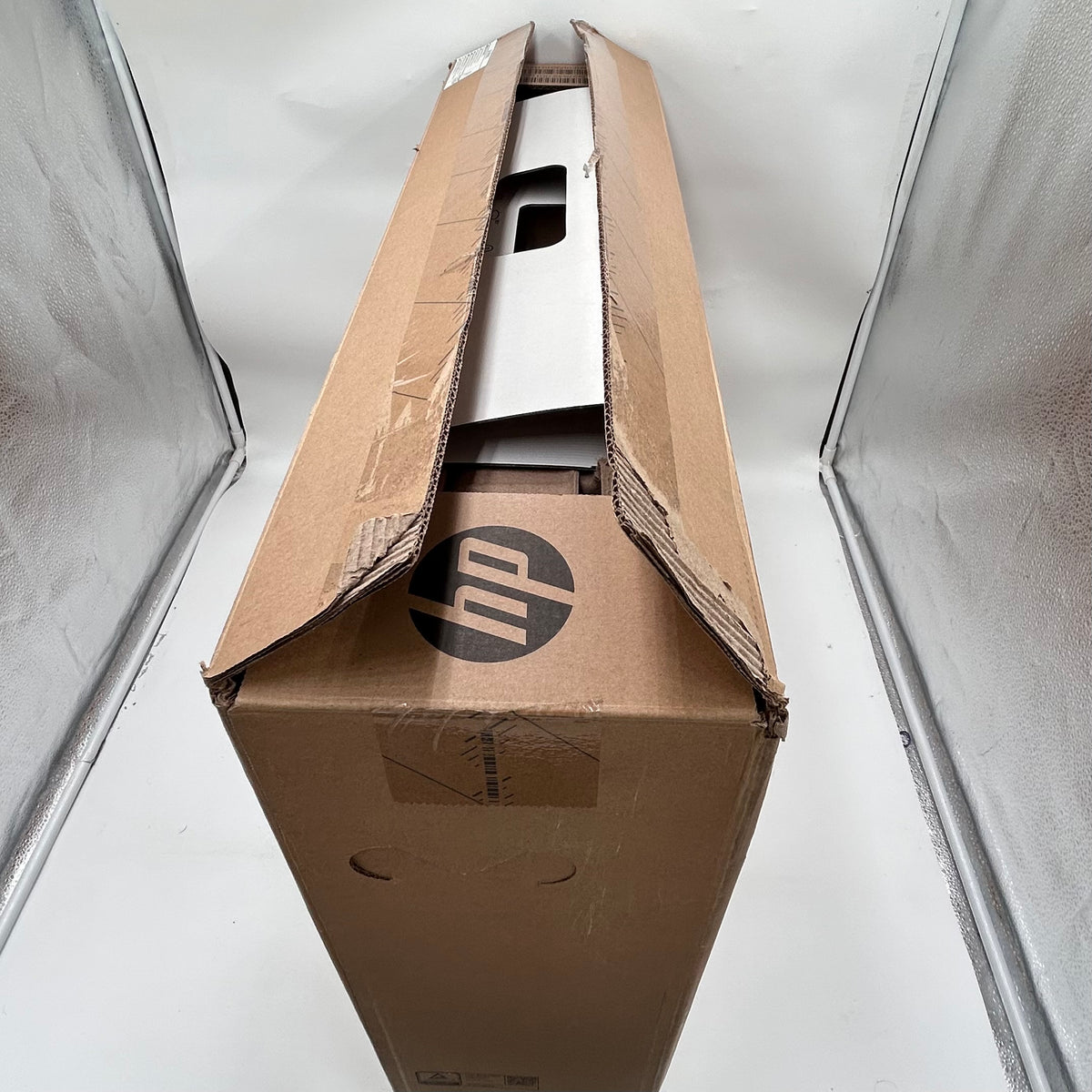 New HP AIO 27-CR0055M 837P1AA#ABA 27" Ryzen 7 7730U 2.00GHz 16GB RAM 1TB SSD