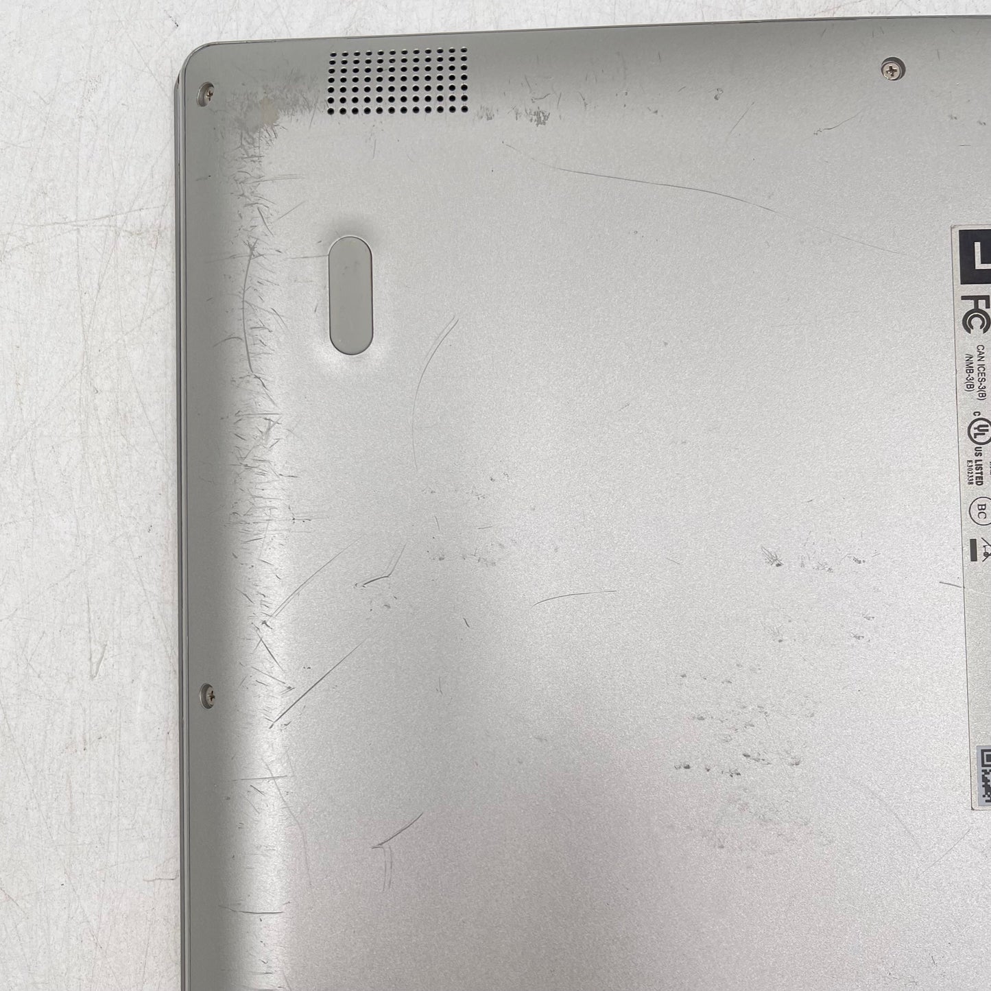 Lenovo IdeaPad 330S 15.6" i3-8130U 2.2GHz 6GB RAM 1TB HDD