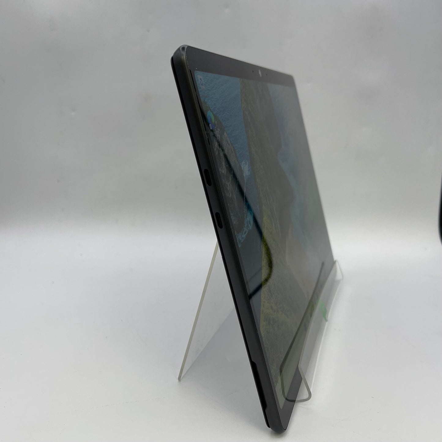 Microsoft Surface Pro 10 2079 Core Ultra 5 135H 2.1GHz 16GB RAM 256GB SSD