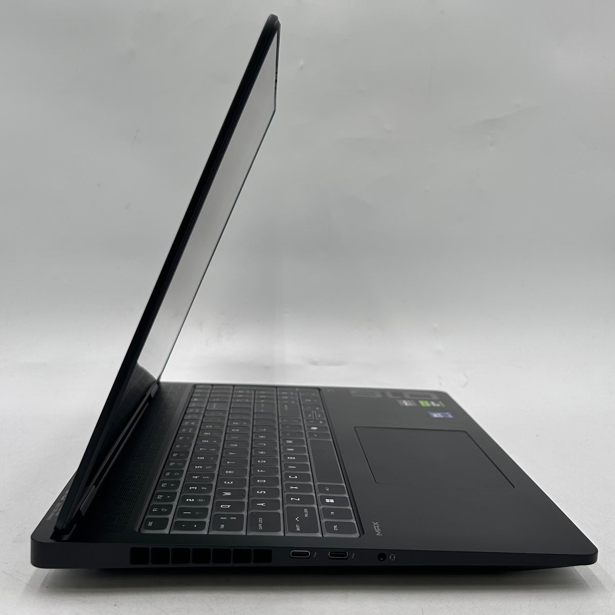 HP Omen Max 16-ah0043dx 16" Core Ultra 9 275HX 32GB RAM 2TB SSD GeForce RTX 5080