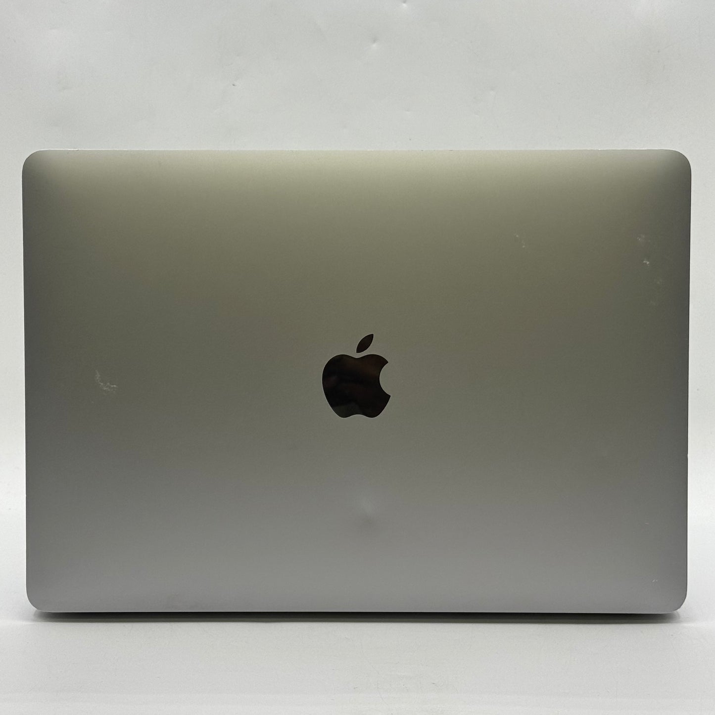 2020 Apple MacBook Air 13.3" M1 7C GPU 3.2GHz 8GB RAM 256GB SSD A2337