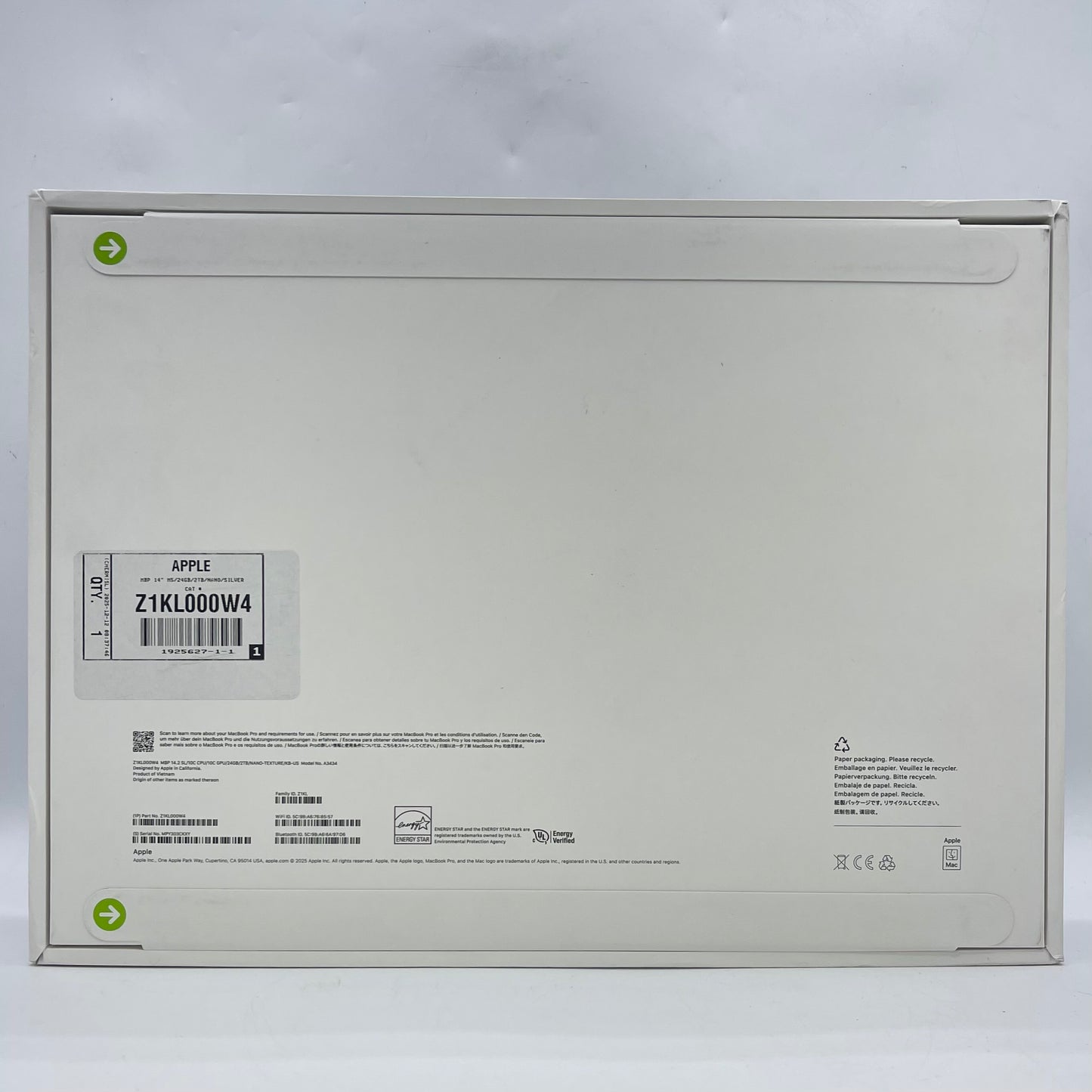 New 2025 Apple MacBook Pro 14" M5 10 Core 4.6GHz 24GB RAM 2TB SSD A3434