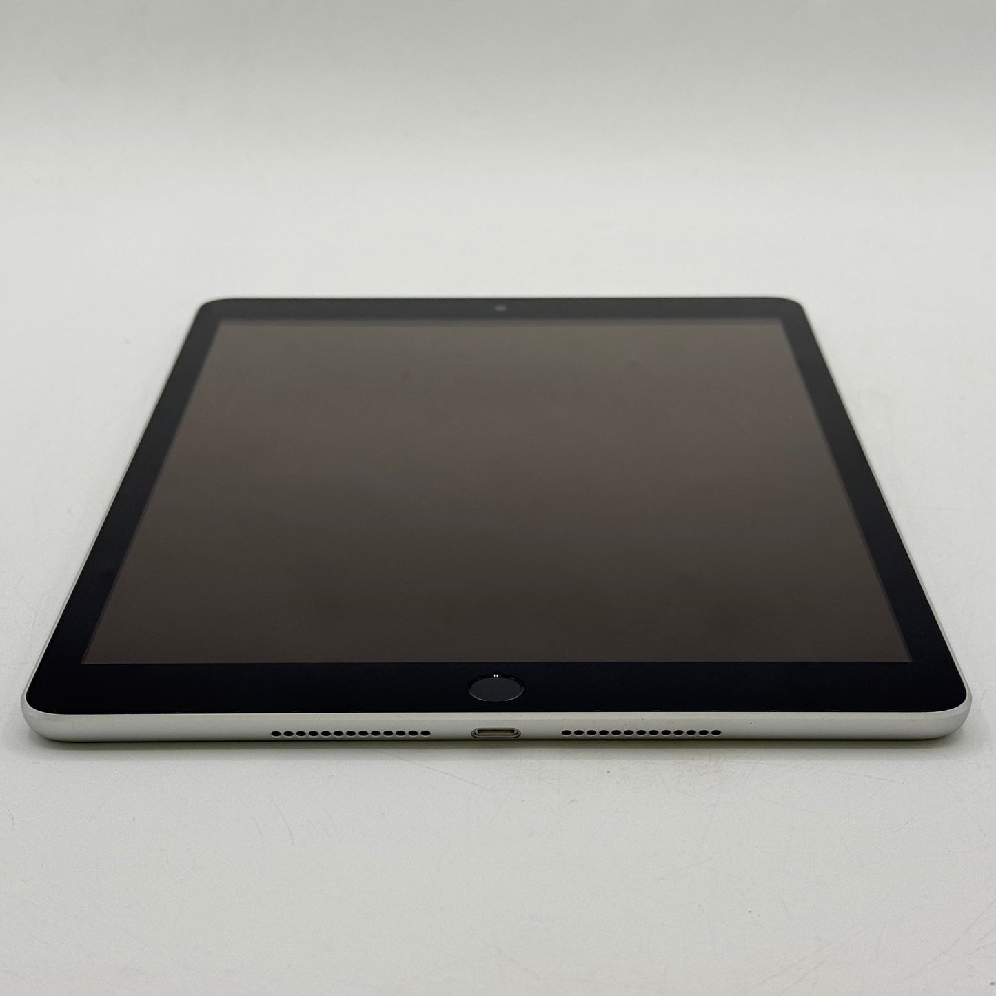 WiFi Only Apple iPad 9th Gen 64GB Silver MK2L3LL/A