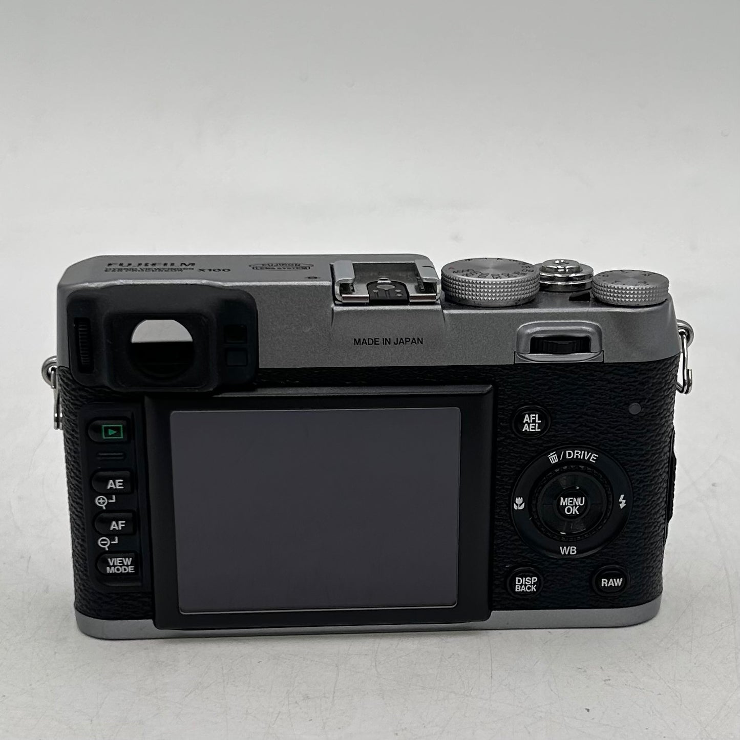 Fujifilm FinePix X100 16128256 12.3MP Compact Digital Camera