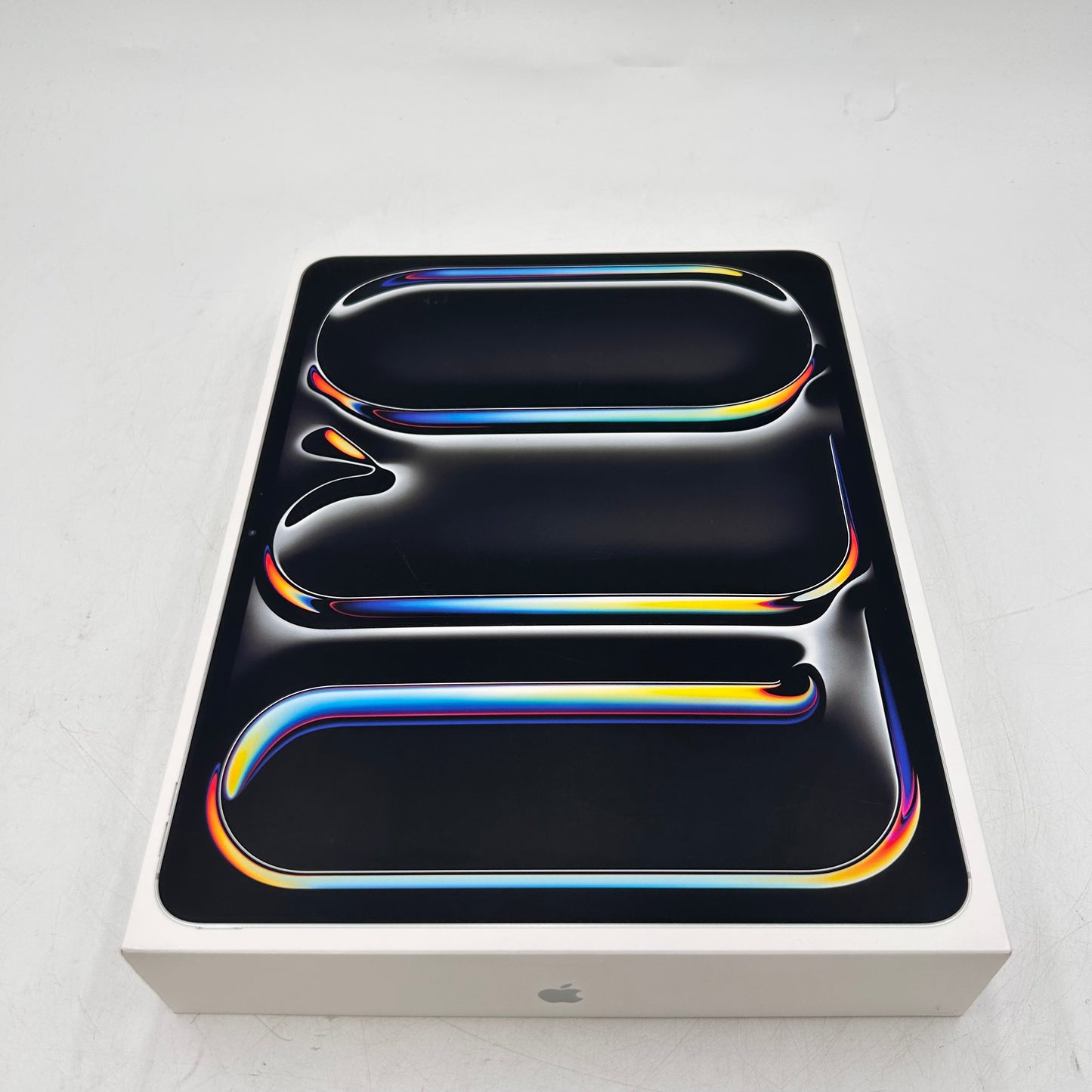 New WiFi Only Apple iPad Pro 13" M5 256GB Silver MDYK4LL/A