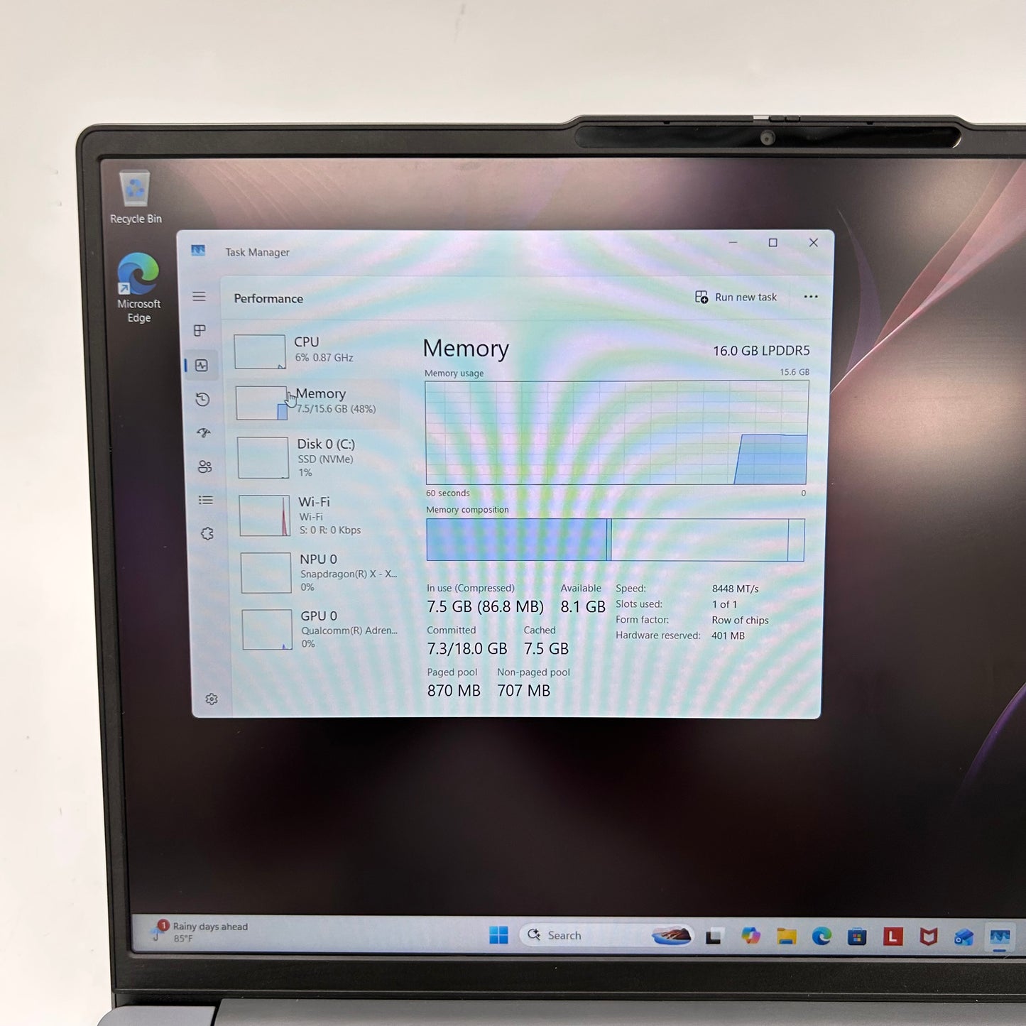 Lenovo IdeaPad Slim 3 15Q8X10 15.3 Snapdragon X  2.9GHz 16GB RAM 256GB SSD