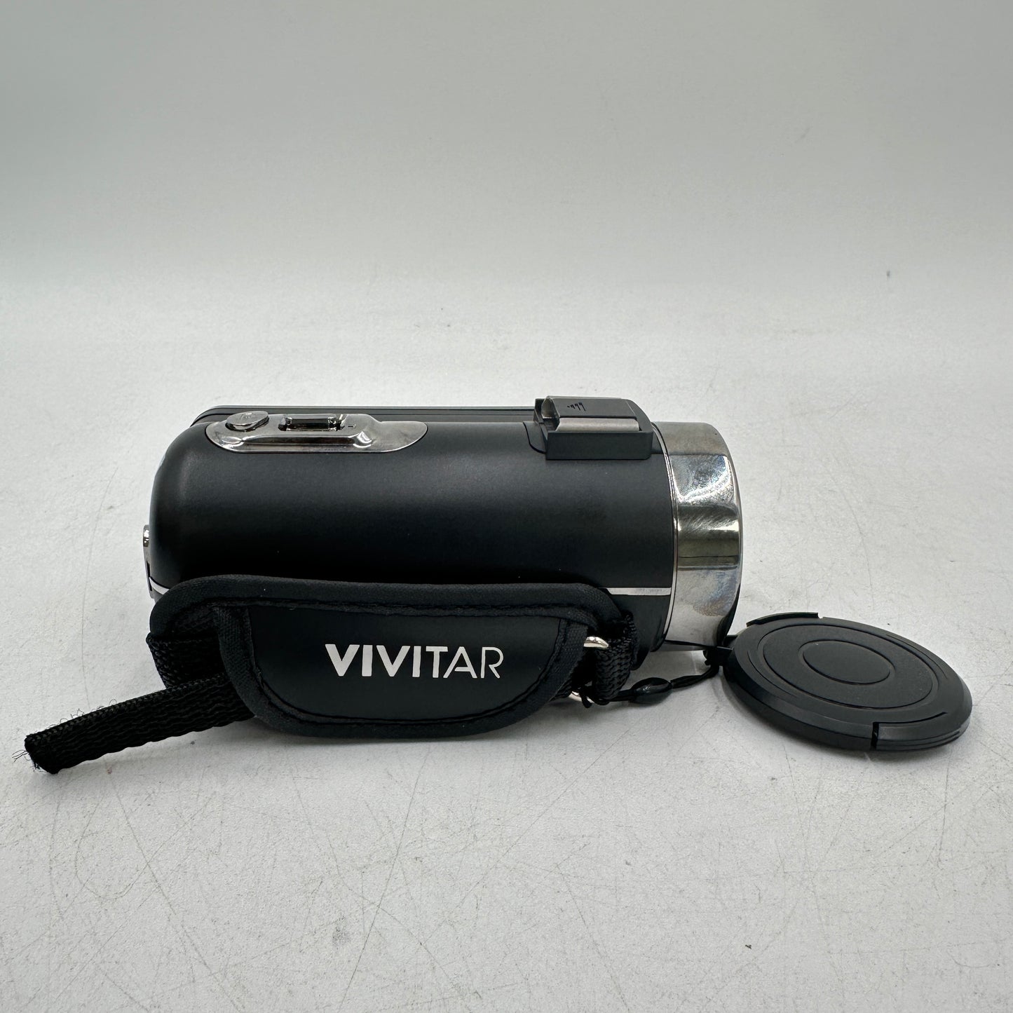 Vivitar 4K DVR4K-BLK Digital Video Camcorder P11010192