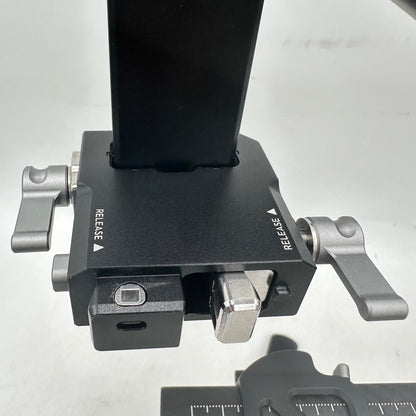 DJI RS 4 PRO Combo  3-Axis Gimbal Stabilizer P04P