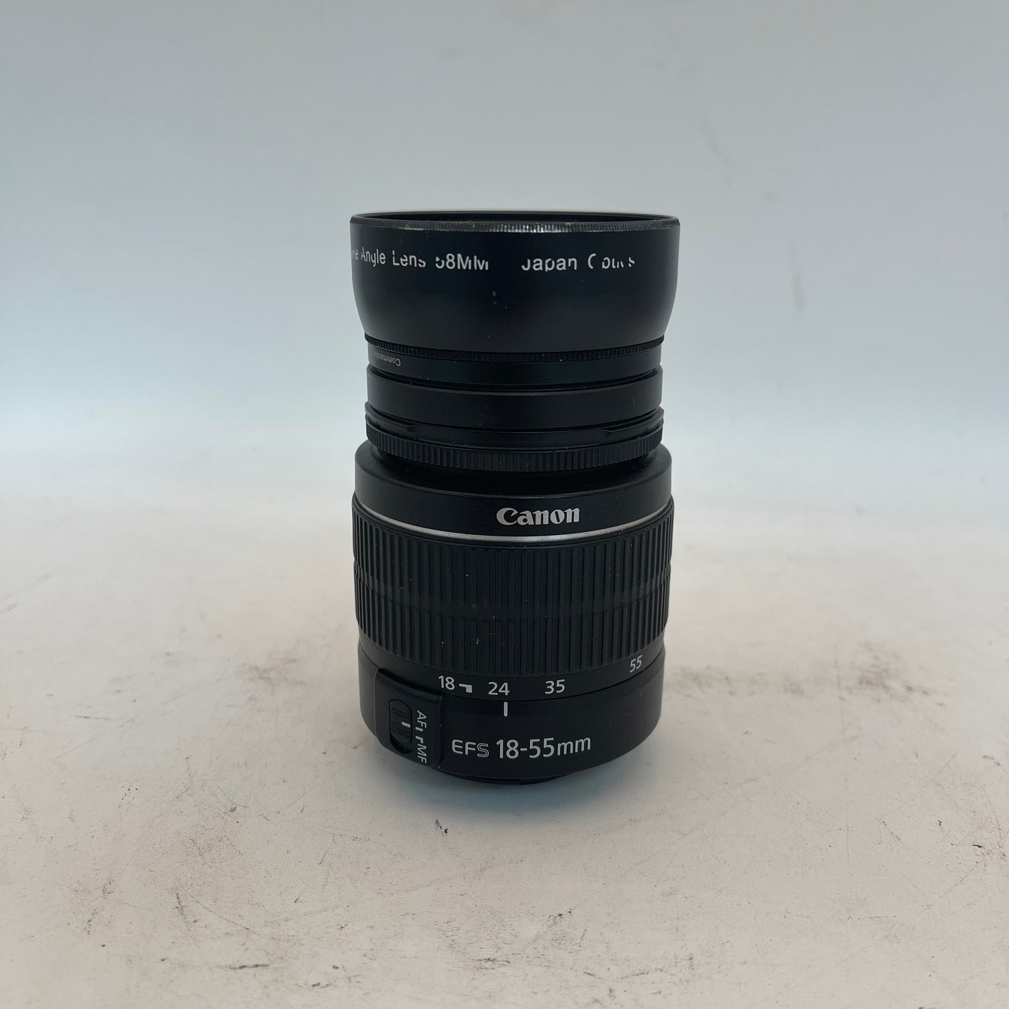 Canon EF-S Macro Wide Angle Lens 18-55mm f/3.5-5.6 IS