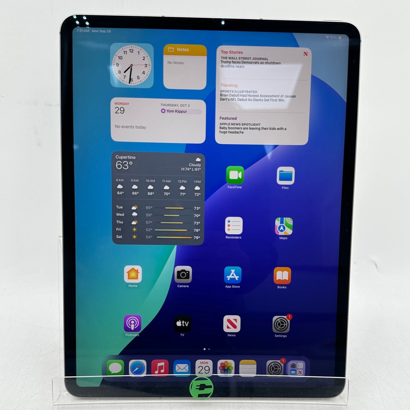 Unlocked Apple iPad Air 13" M2 512GB Space Gray MV703LL/A