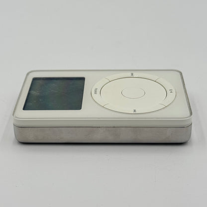 Broken Apple iPod Classic 2nd Gen 10GB White A1019 For Parts