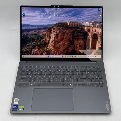 Lenovo Yoga Pro 9 16iah10 16" Core Ultra 9 32GB RAM 1TB SSD GeForce RTX 5050