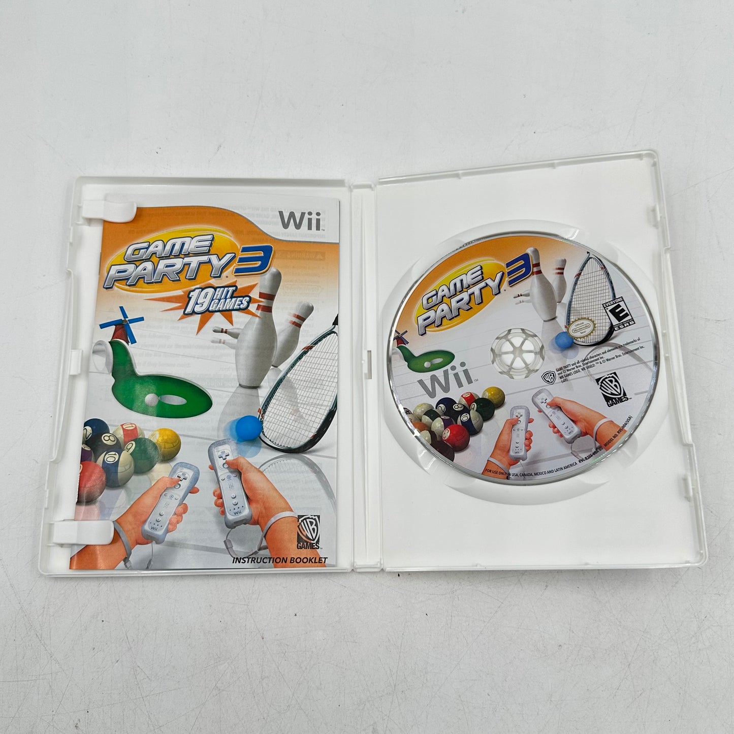 Lot of 2 Nintendo Wii Games (Endless Ocean Ble World/Game Party 3 19 Hit Games)
