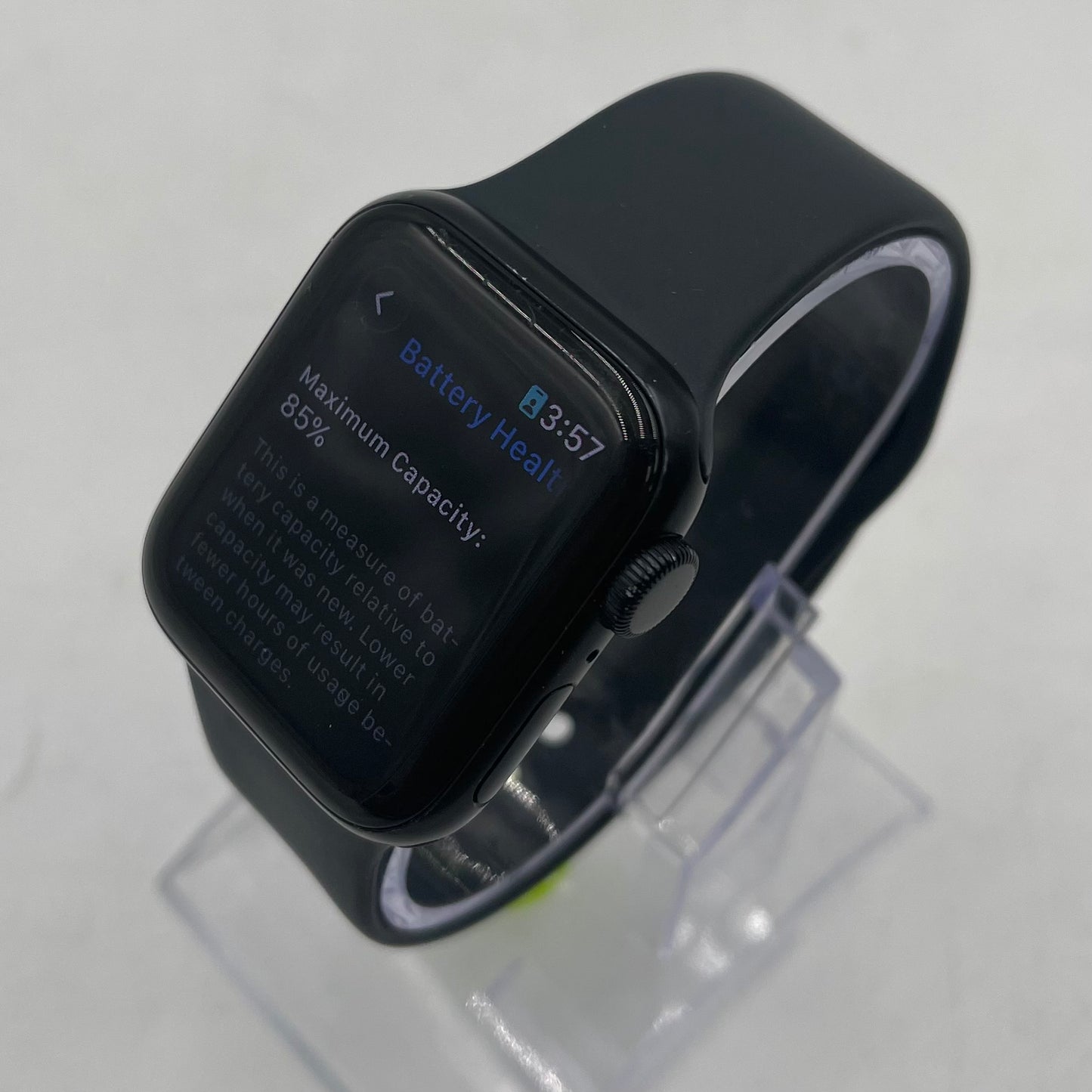 GPS Only Apple Watch SE 2nd Gen 40MM Midnight Aluminum Black Sport Band