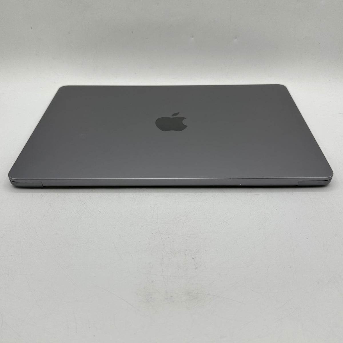2022 Apple MacBook Air 13.6" M2 8C GPU 3.5GHz 8GB RAM 256GB SSD A2681