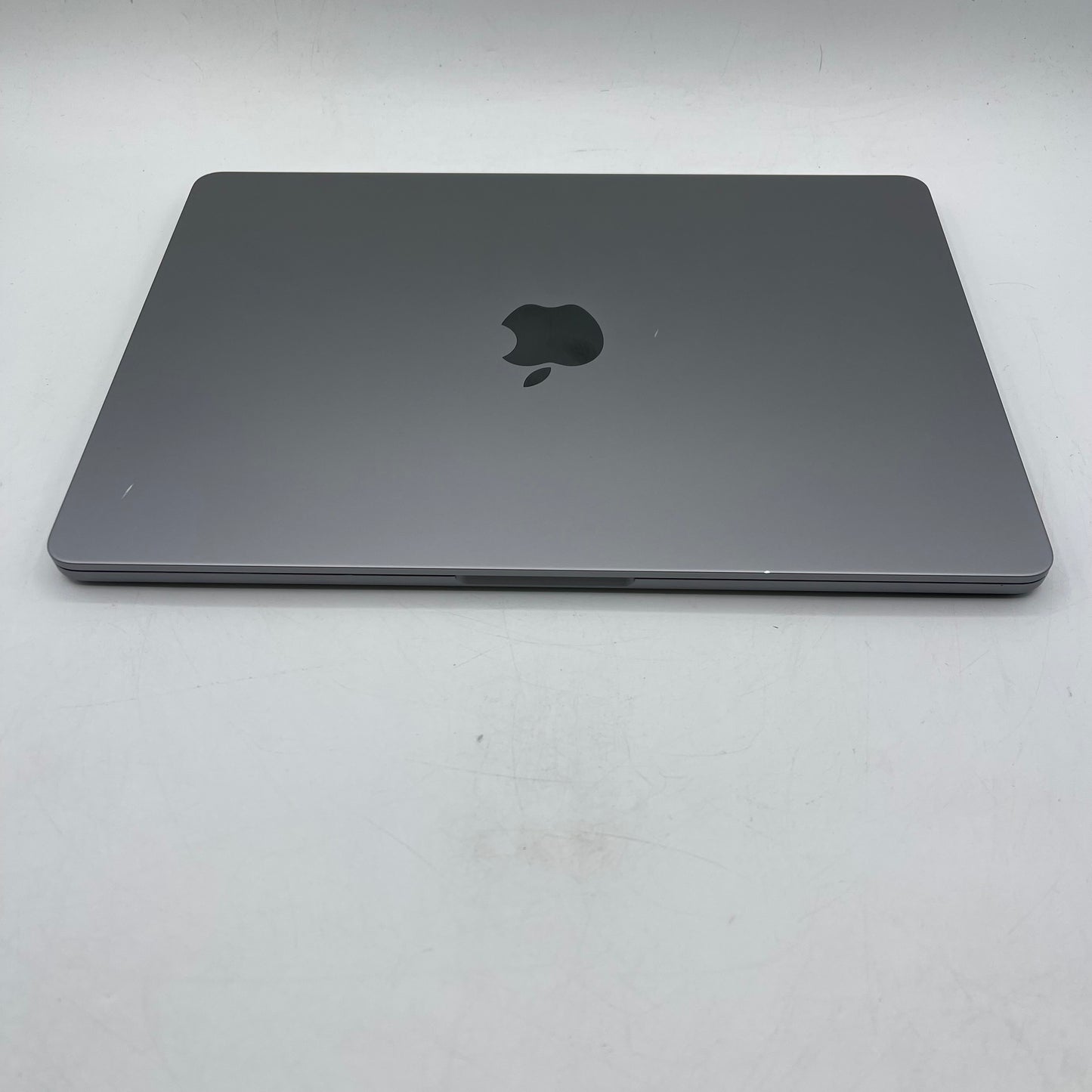 2022 Apple MacBook Air 13.6" M2 8C GPU 3.5GHz 8GB RAM 256GB SSD A2681
