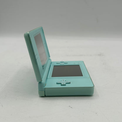 USG-001  (Nintendo DS Lite,  2006)