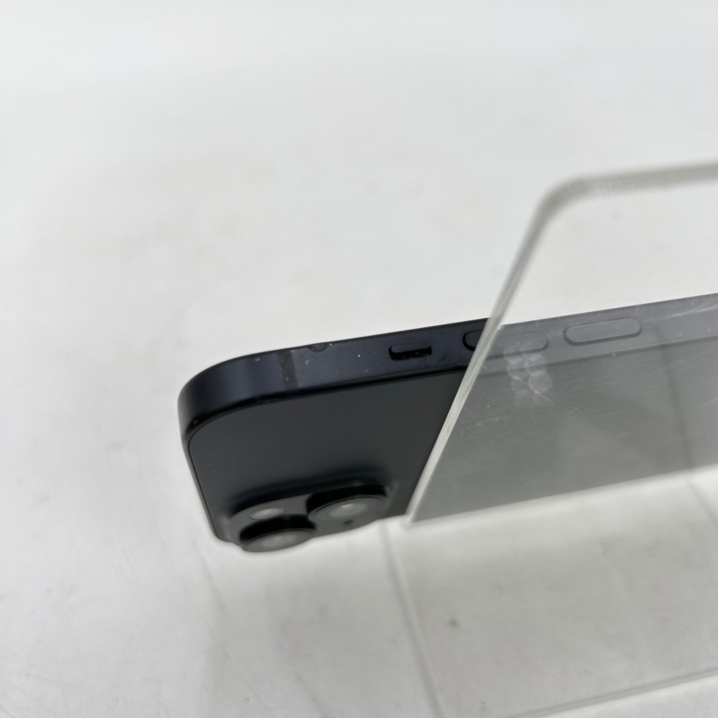 T-Mobile Apple iPhone 15 128GB Black MTLV3LL/A
